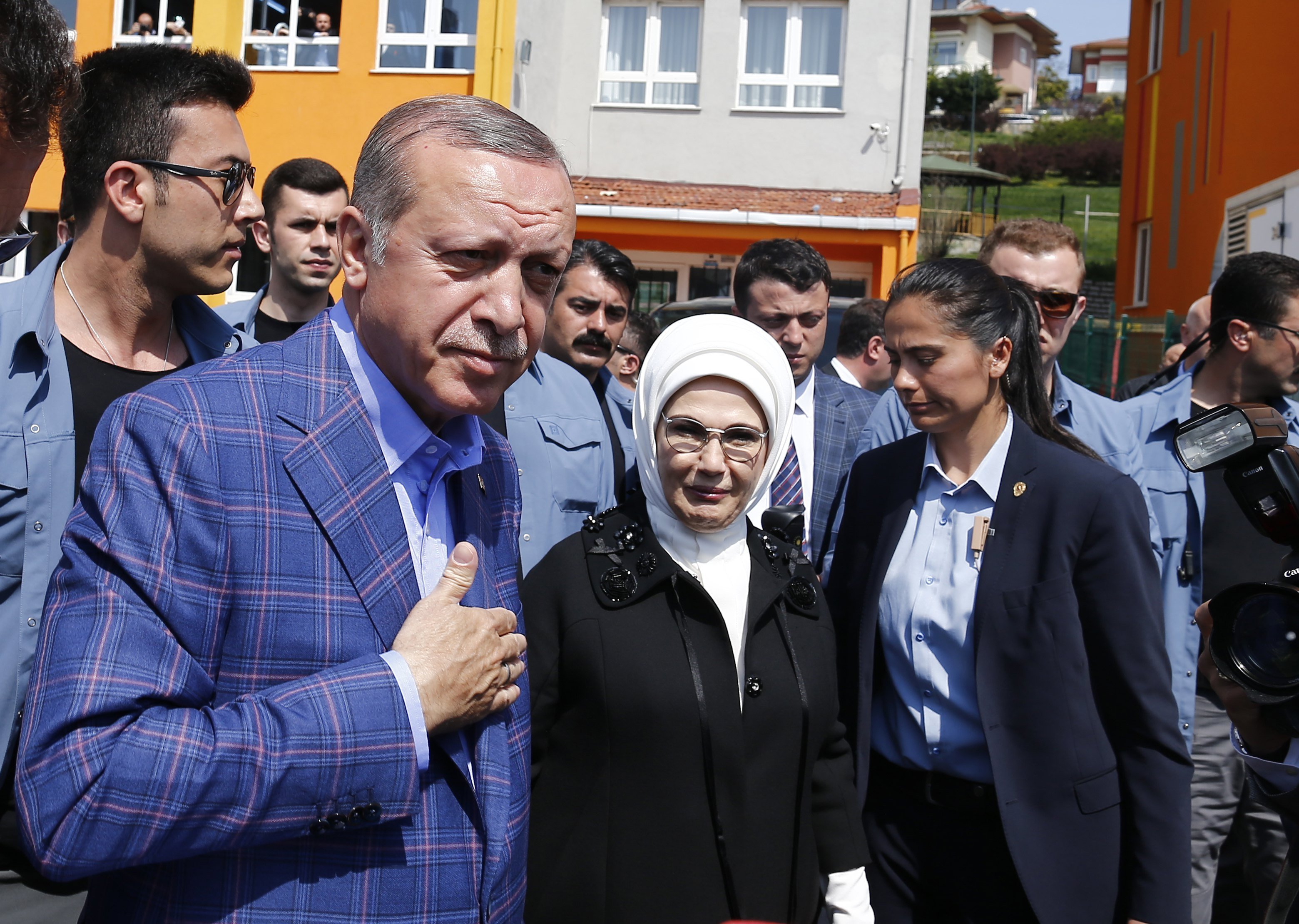 El ‘sí’ a donar més poder a Erdogan s’imposa