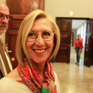 Rosa Díez quiere manifestarse contra los indultos en Colón, de momento se suma Vox