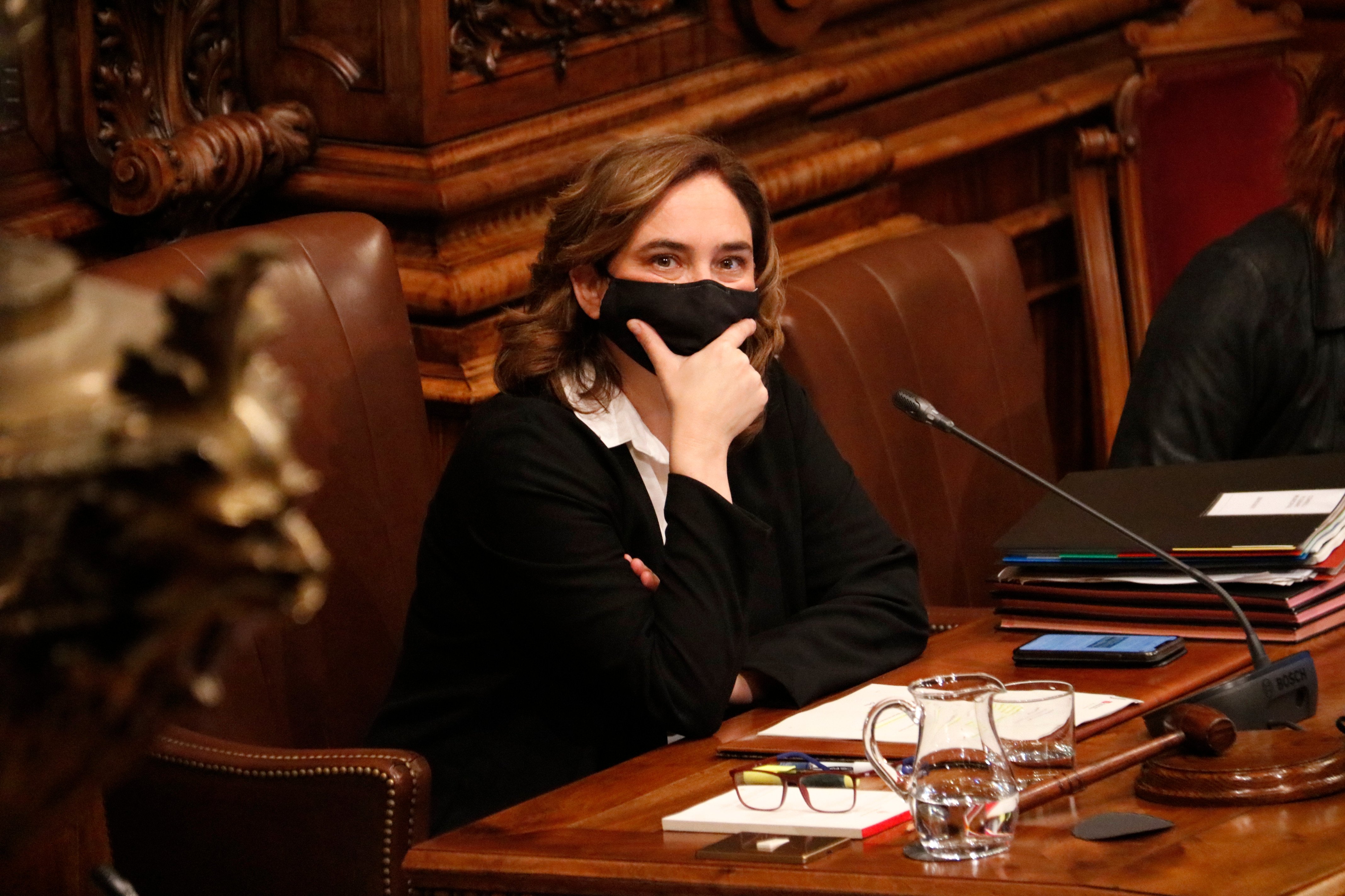 Ada Colau pleno de Barcelona judías 28 mayo / ACN