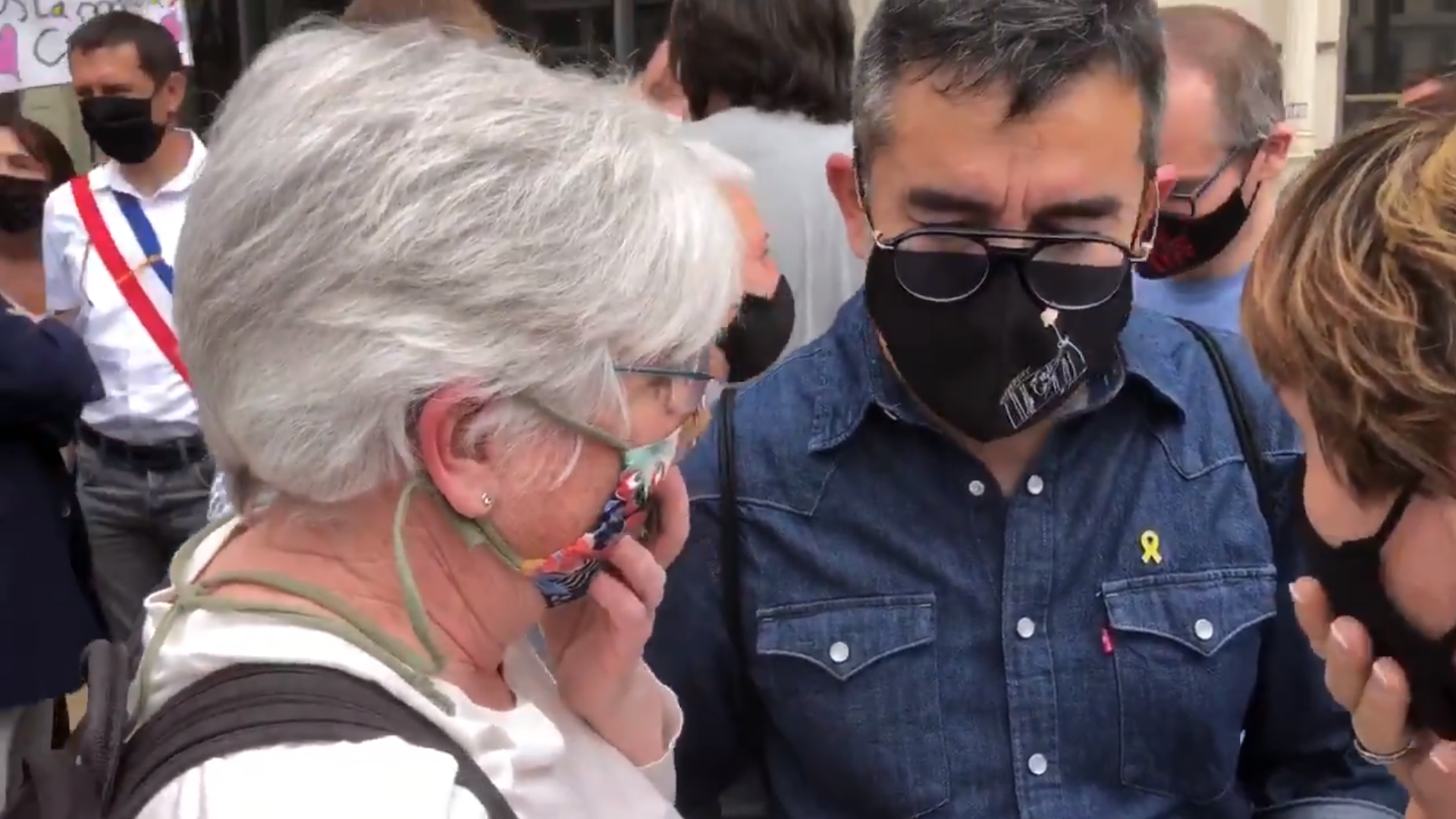 Clara Ponsatí trepitja terra catalana, tot i la retirada de la immunitat