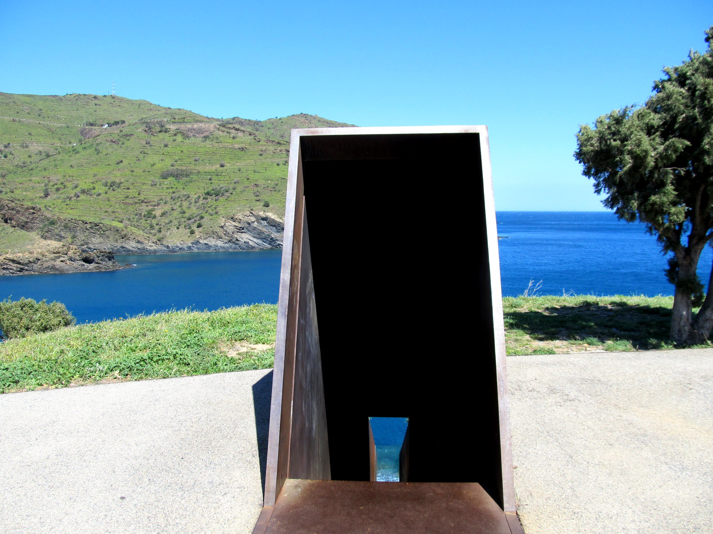 Memorial Walter Benjamin Portbou Wikimedia