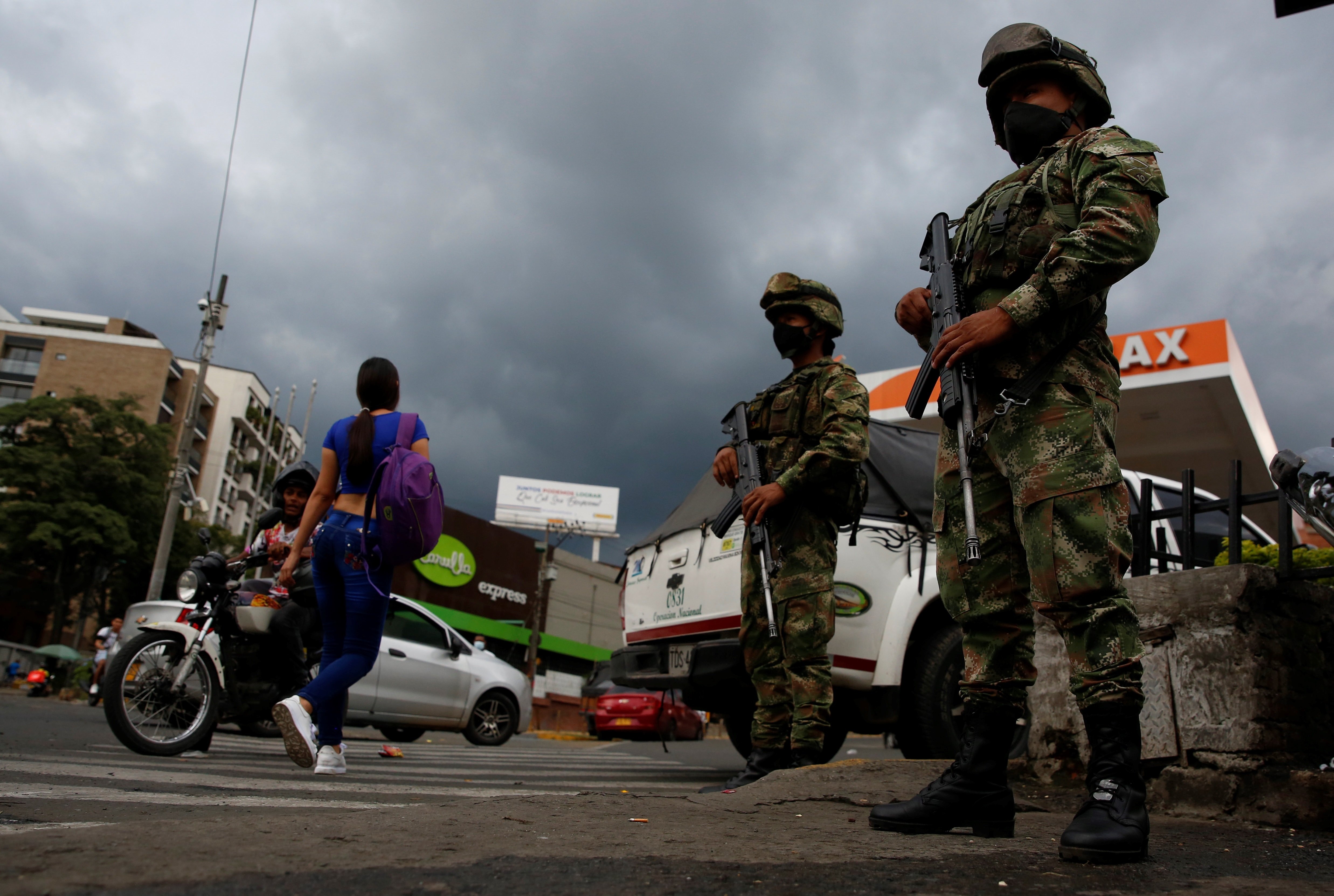 Colombia: militares en las calles de Cali tras 13 muertos durante las protestas