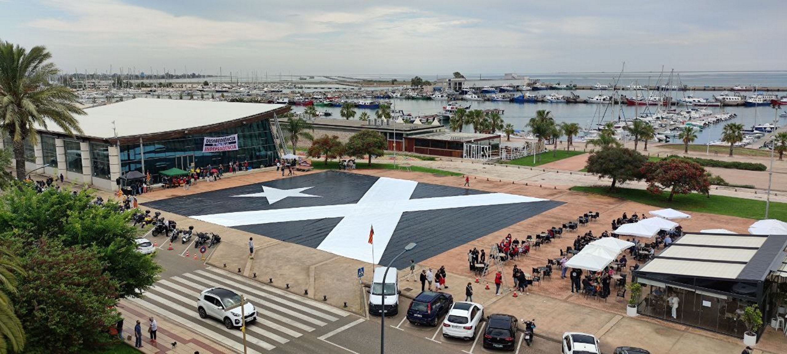 Despleguen la bandera estelada de "no-rendició" a les Terres de l'Ebre