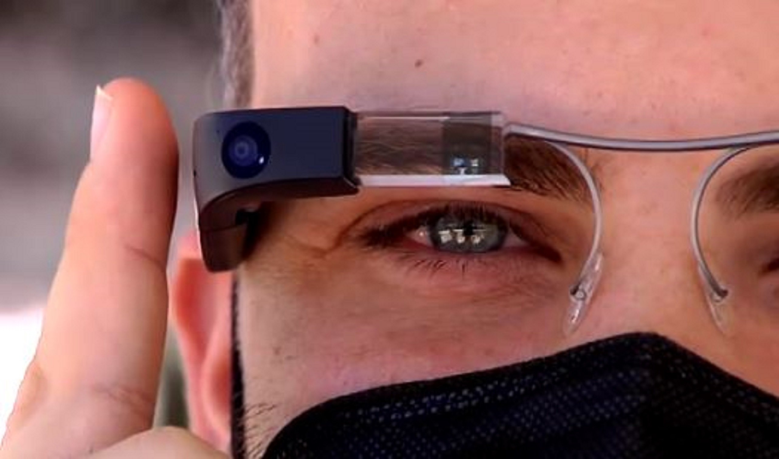 Las gafas que permiten detectar instantáneamente la Covid llegan a Valencia