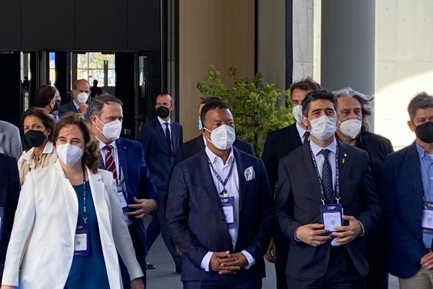 Ada Colau y Jordi Puigneró inauguración feria ISE 3 Adrià Rovira