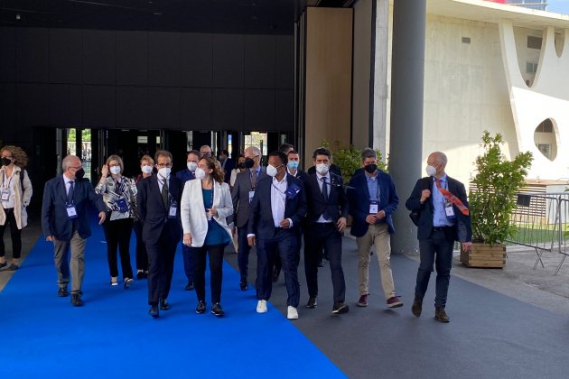 Ada Colau y Jordi Puigneró inauguración feria ISE 2 Adrià Rovira