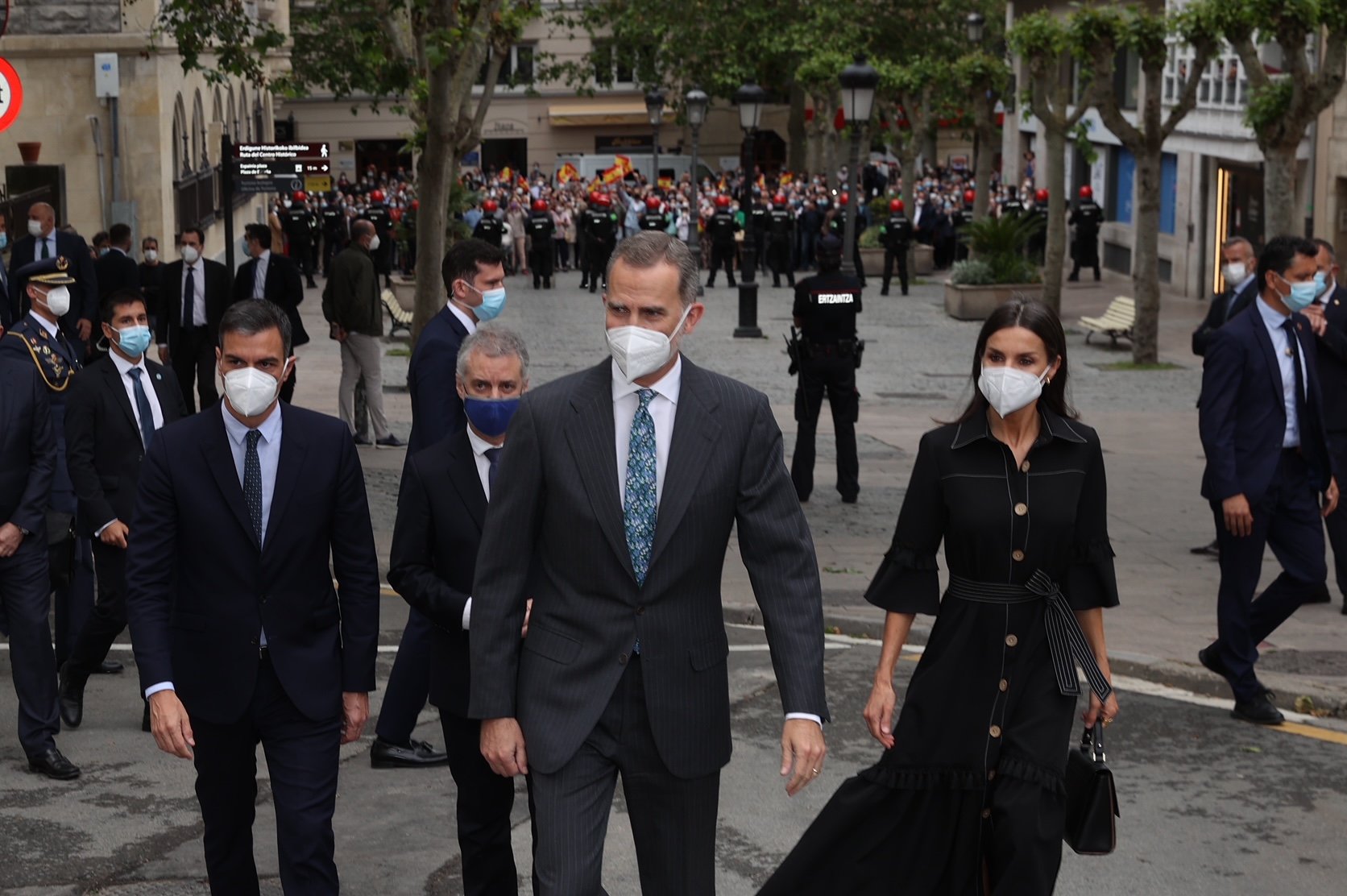 Felip VI, esbroncat a Vitòria per un memorial que exclou el terrorisme d'estat