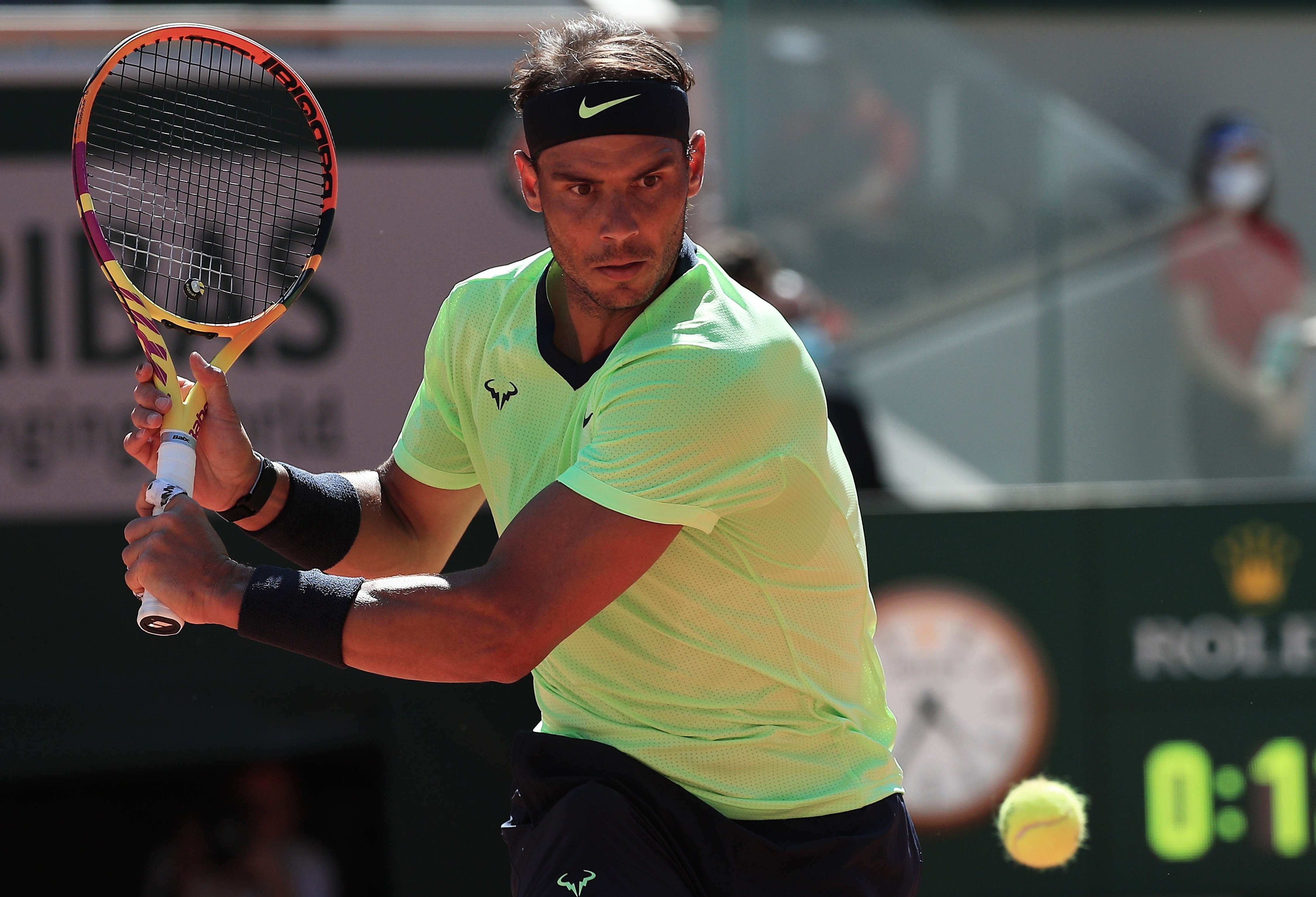 Nadal debuta con fuerza y ya busca el decimocuarto Roland Garros