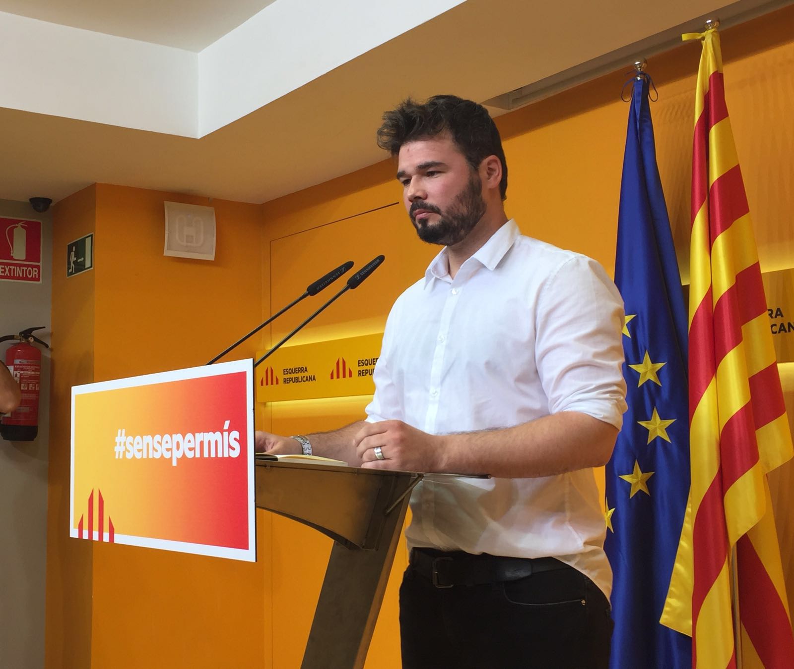 Rufián: "Si la CUP ha aprobado los presupuestos de Colau, también lo hará con los del Govern"