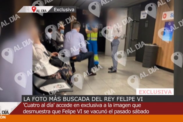 Felipe vacuna a Cuatro en el Día Cuatro