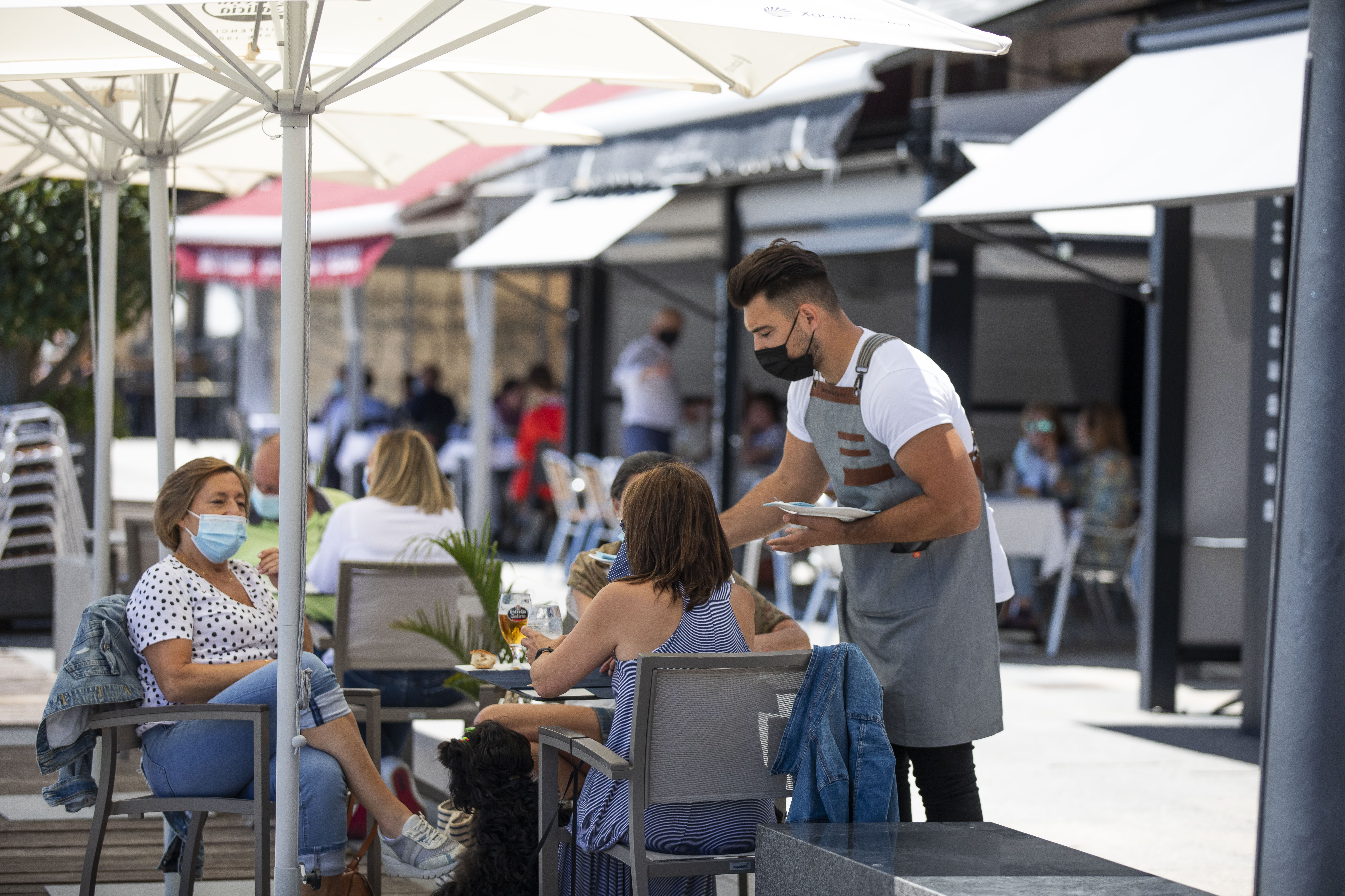 Més de 10 milions de persones vacunades amb la pauta completa a Espanya