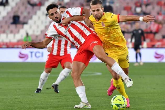 Enric Franquesa Manu Morales Almería Girona EFE