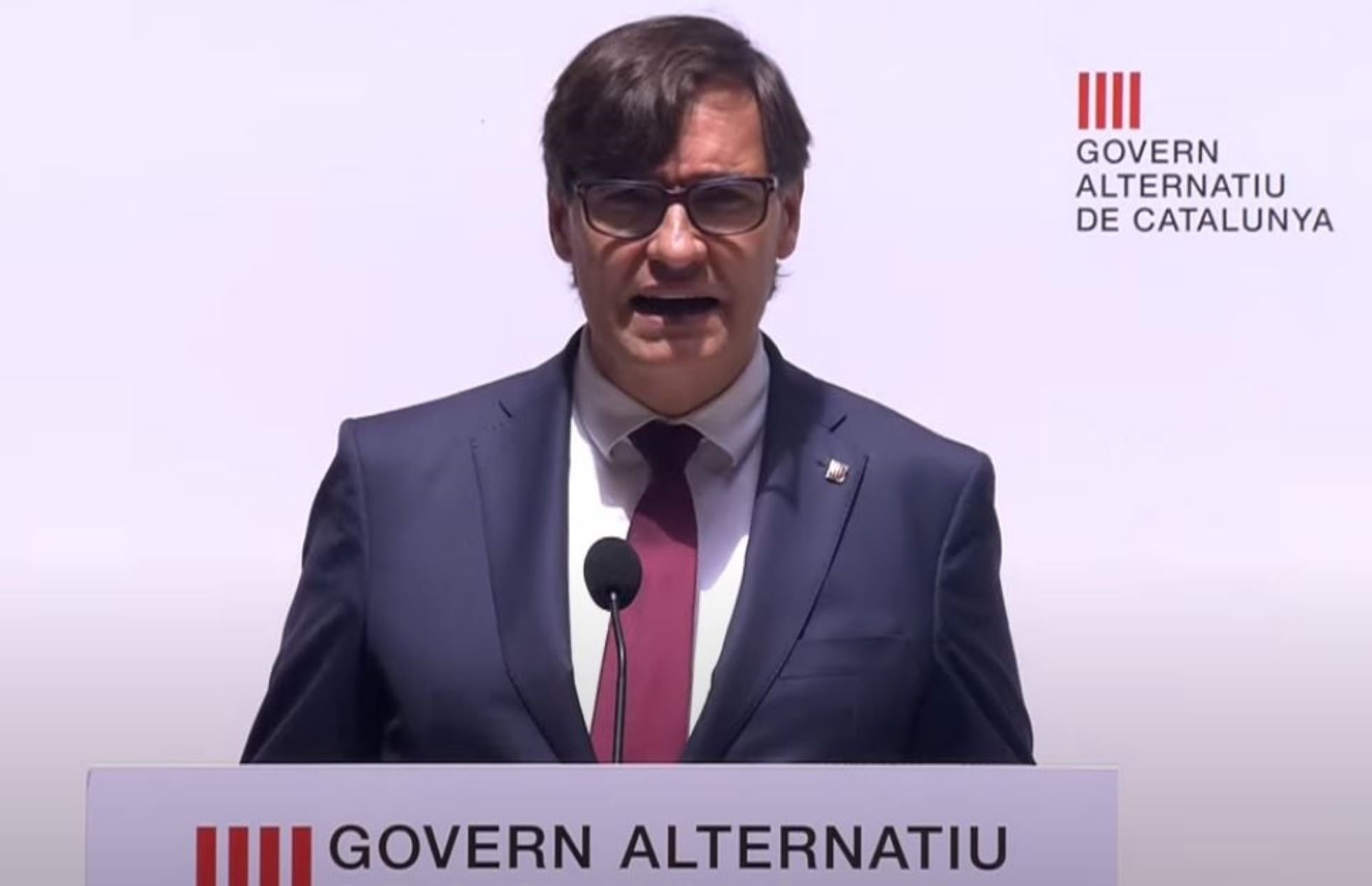 Illa presenta el seu "govern alternatiu" amb aires institucionals