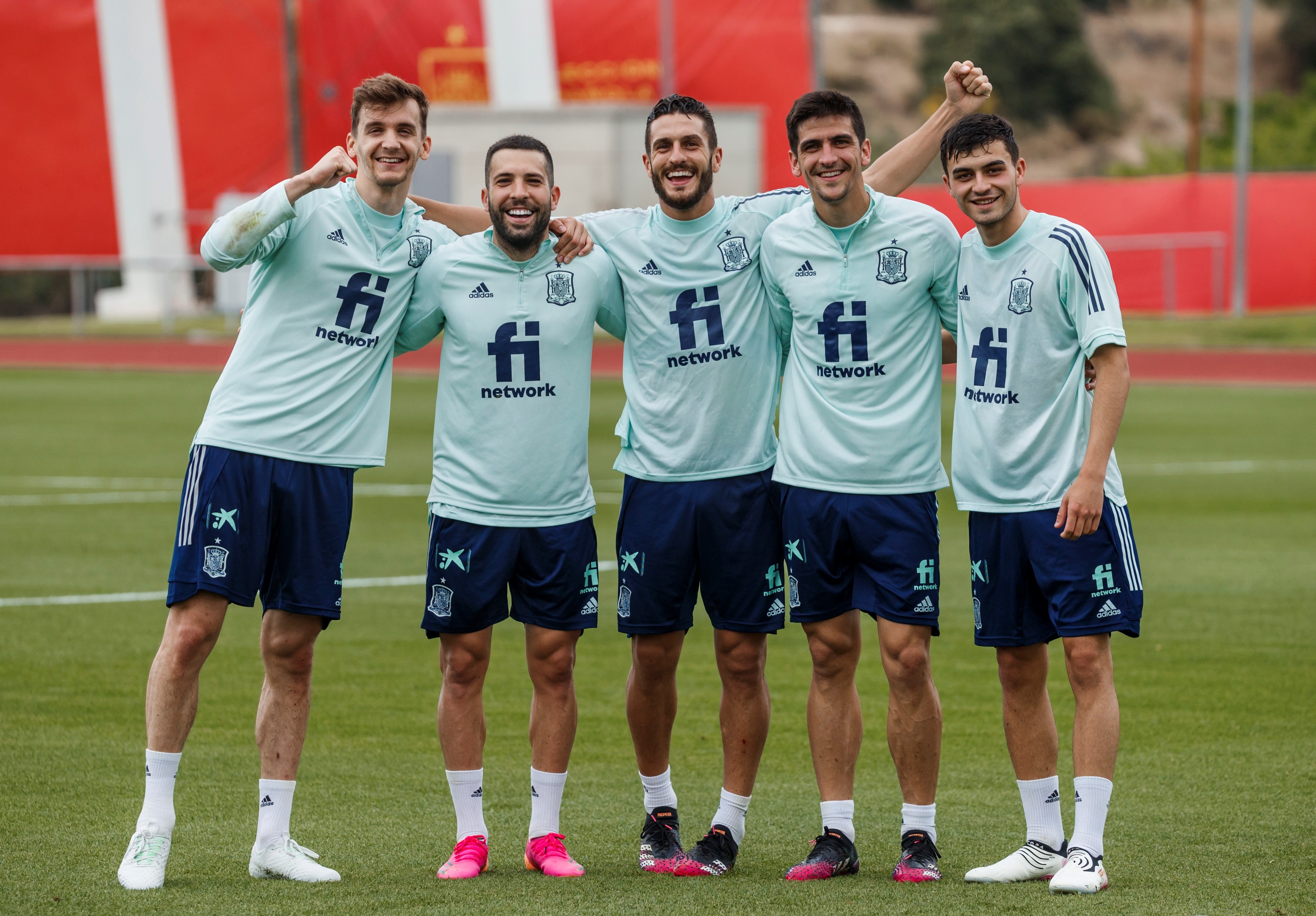 Indignación por el trato de favor a los jugadores de España: "País de pandereta"