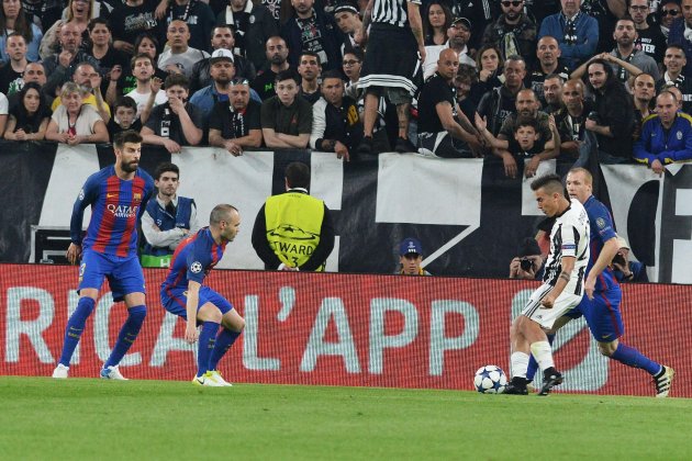 Juventus Barça Champions League Dybala EFE