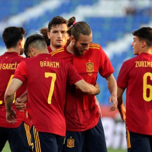 empeñar Tercero testigo La selección española más joven y con más futuro supera a Lituania (4-0)