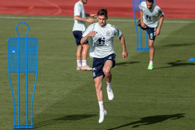 Diego Llorente seleccion espanola entrenamiento EFE