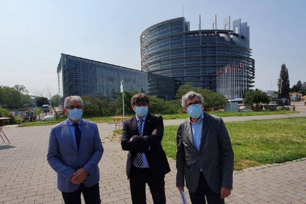 francesc Homs, Carles Puigdemont y Jordi Pina