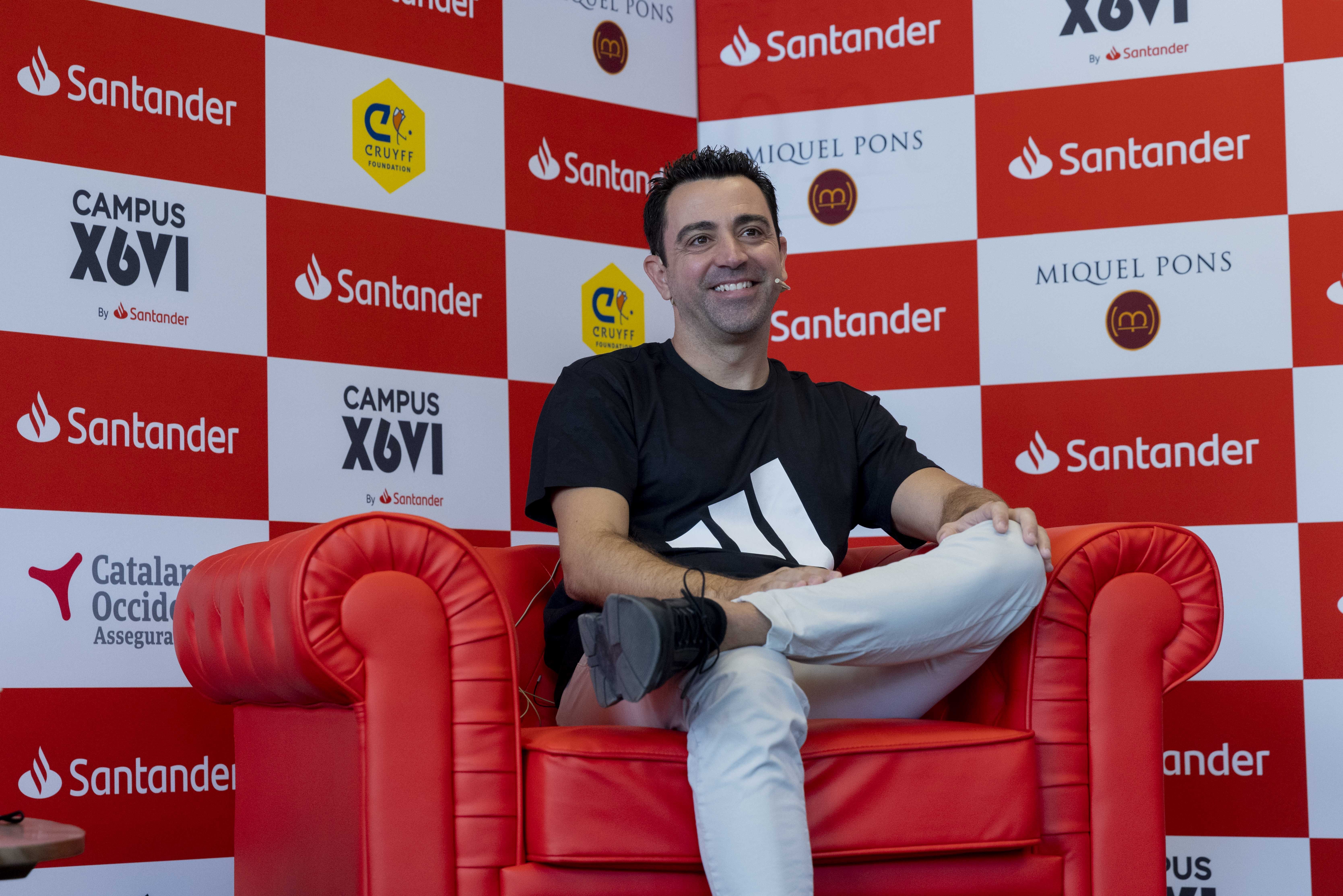 Xavi Hernández demana 5 fitxatges i una sorpresa a Joan Laporta si és elegit per substituir Koeman al Barça