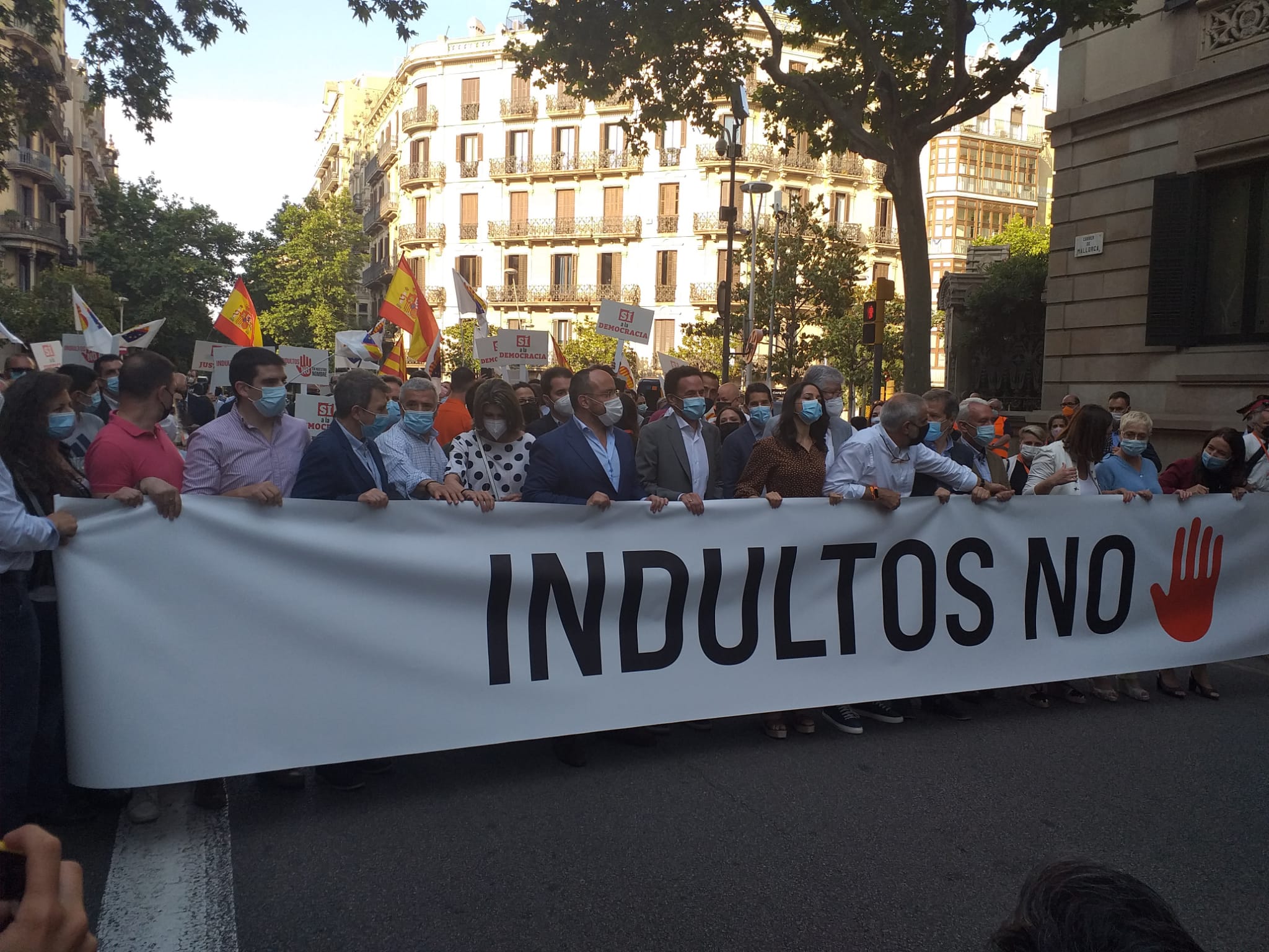 Manifestación unionista barcelona indultos / Marc Gonzalez )