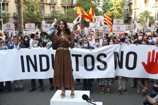ines arrimadas manifestacion indultos - sergi alcazar