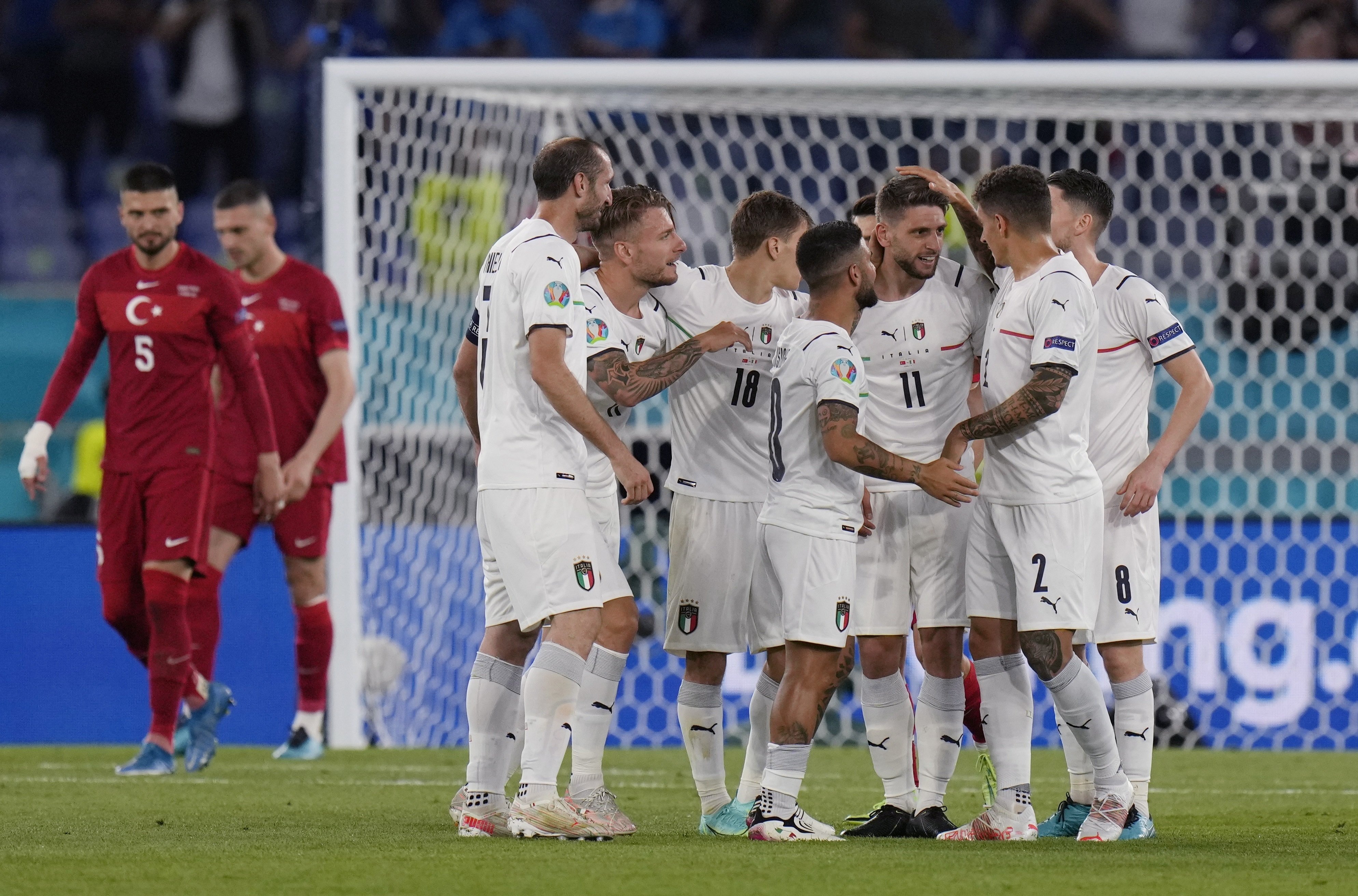 Exhibició d'Itàlia contra Turquia (0-3) en el partit inaugural de l'Eurocopa