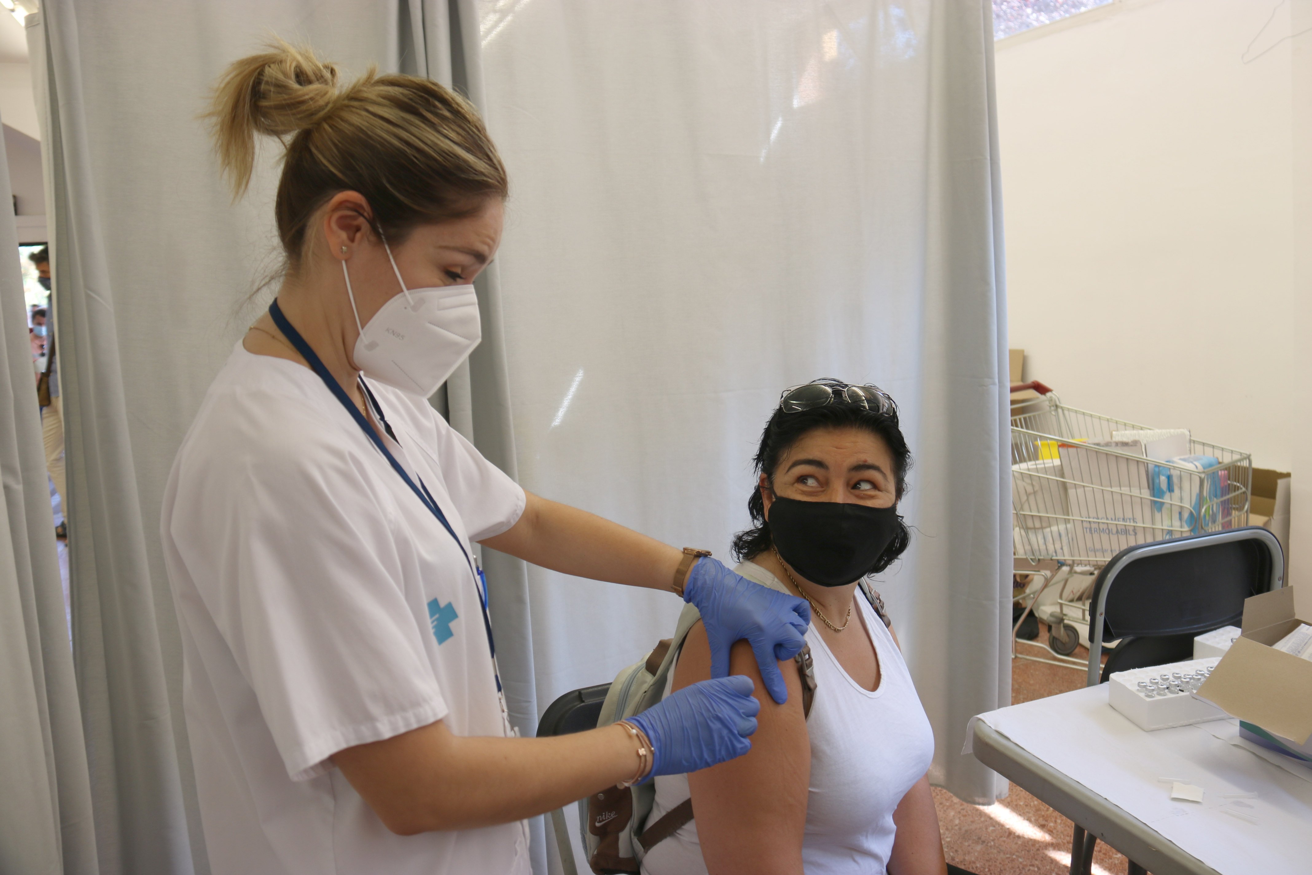 Covid | 3 milions catalans ja tenen la pauta de vacunació completa