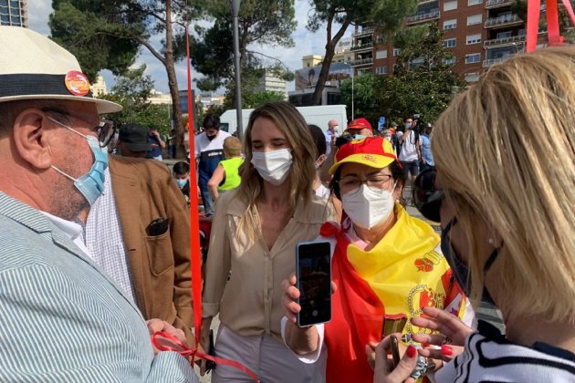 Cayetana Alvarez de Toledo manifestacion colon
