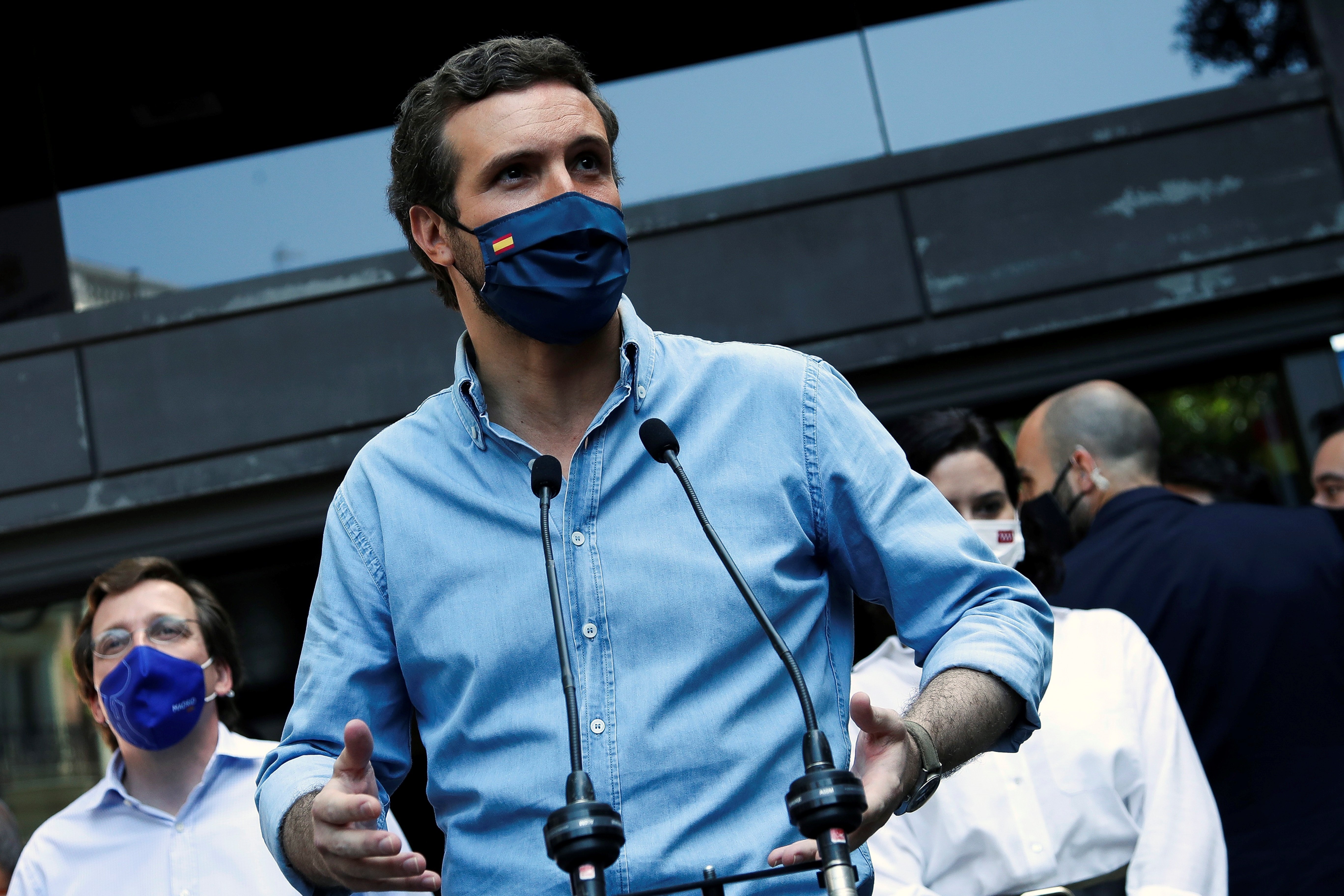 Casado viaja a Bruselas para seguir con su campaña contra los indultos