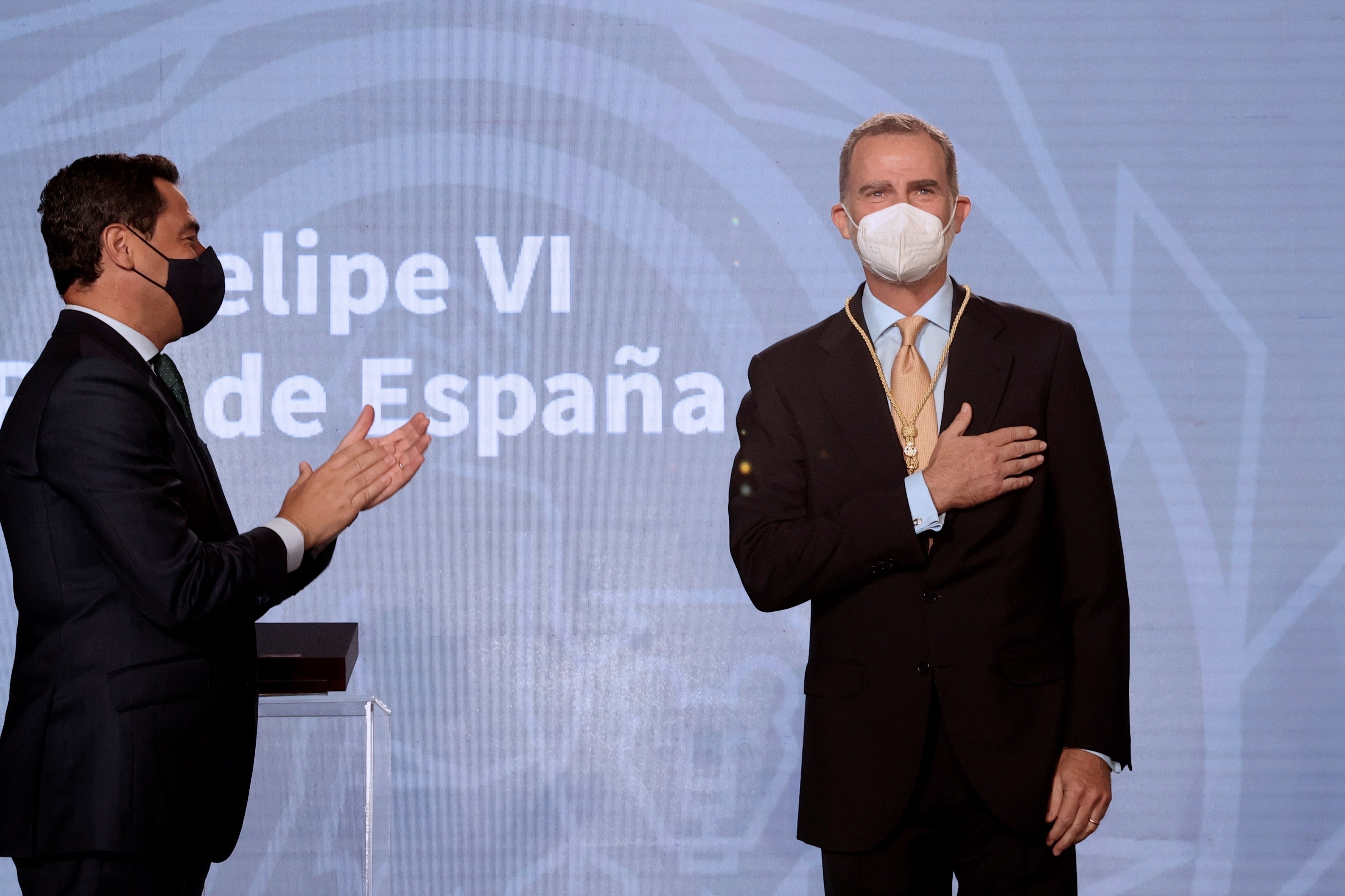 Andalucía galardona a Felipe VI por su "defensa de la unidad de España"