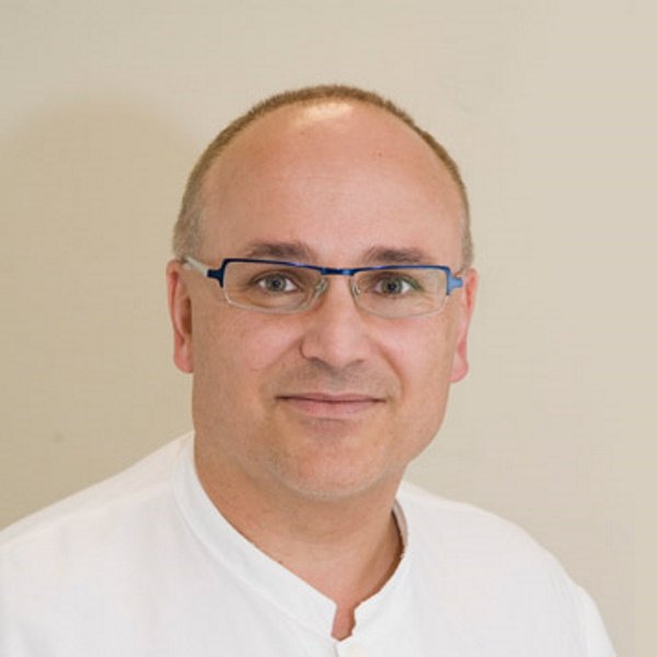 Dr. Alfonso Lopez
