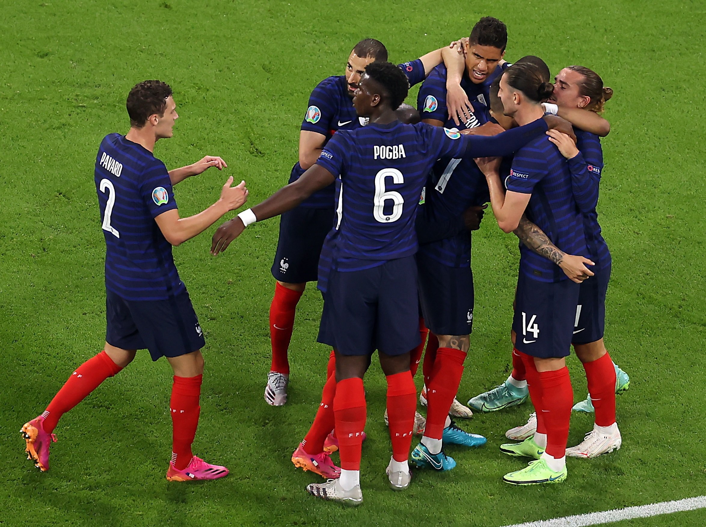 França i Portugal posen la directa en el grup de la mort de l'Eurocopa