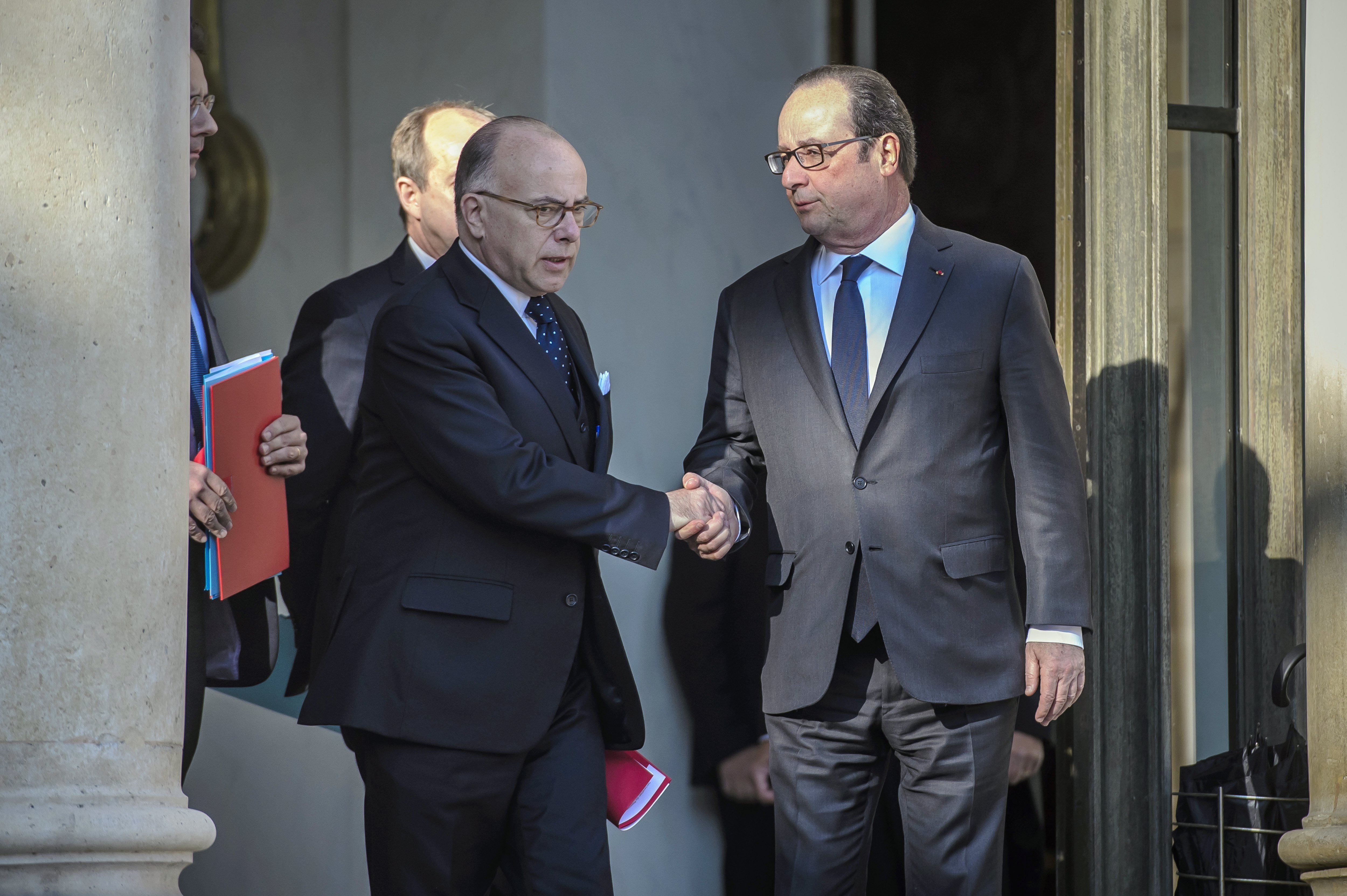 El govern francès defensa que "res" pot impedir les eleccions