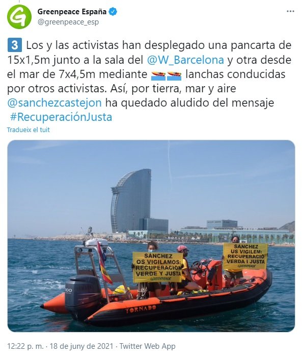 TUIT greenpeace pancarta vela