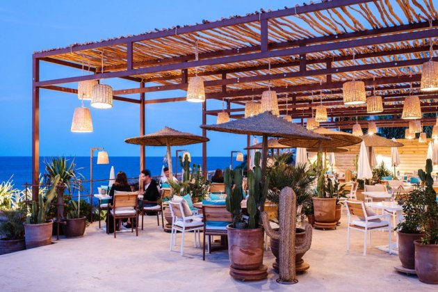 atzaro beach restaurant ibiza