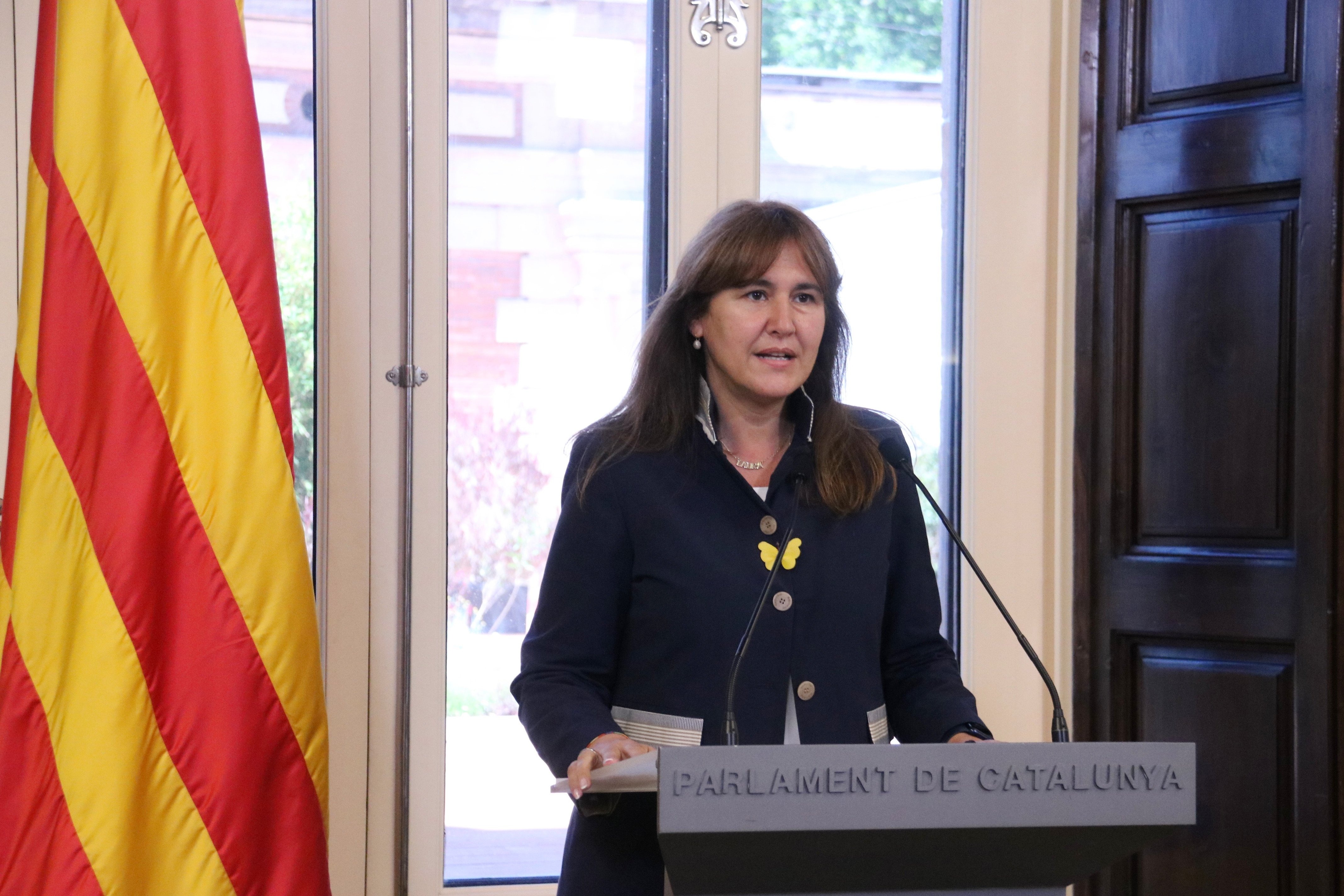 Borràs: "Sánchez aprova els indults per aconseguir clemència a Europa"