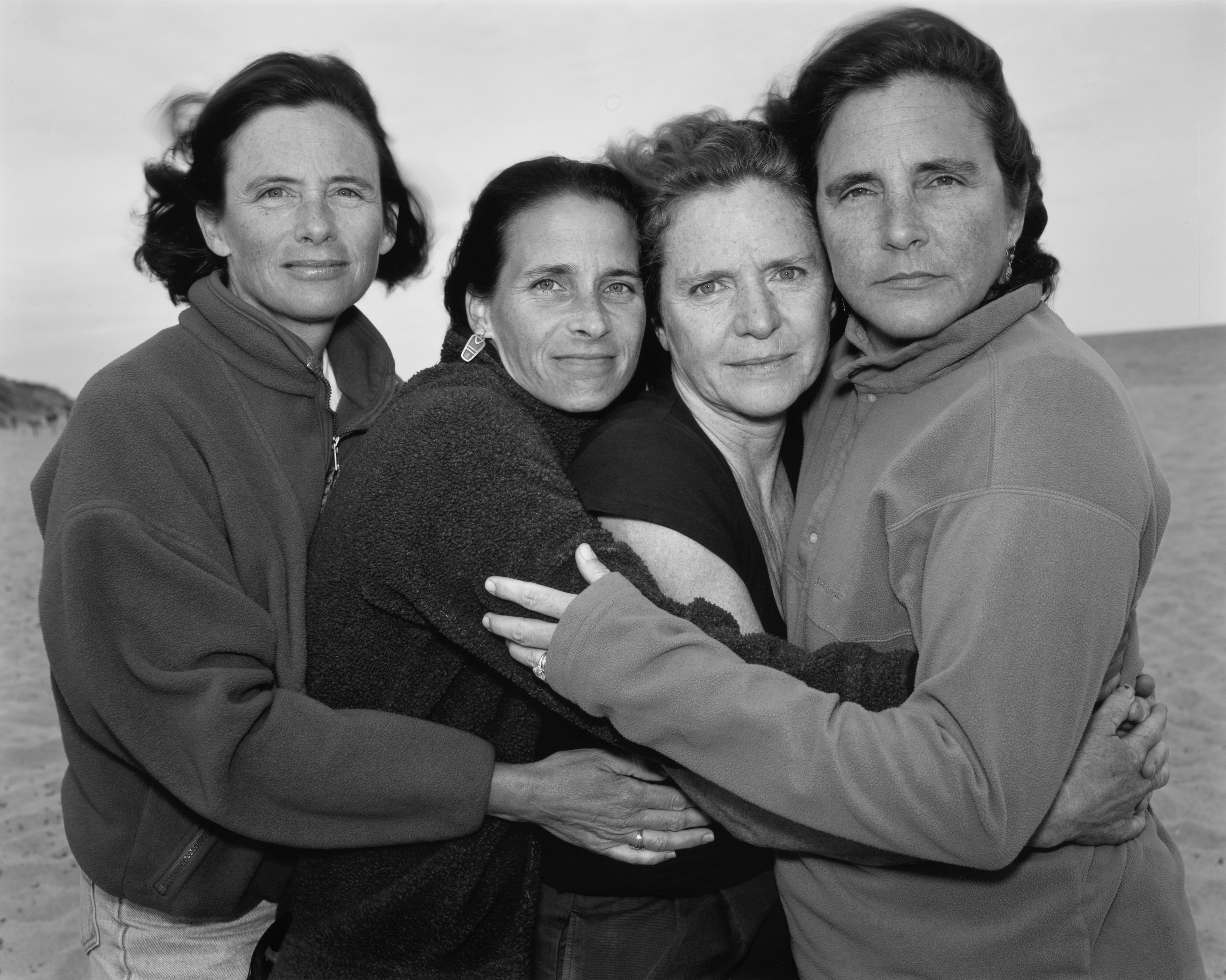 Les germanes Brown, una foto a l'any des de 1975... fins que va arribar la Covid