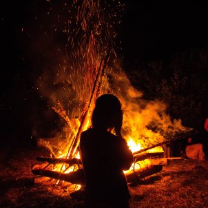 ¿Restricciones de cohetes, petardos y hogueras por Sant Joan? Sí, pero no en todo el país