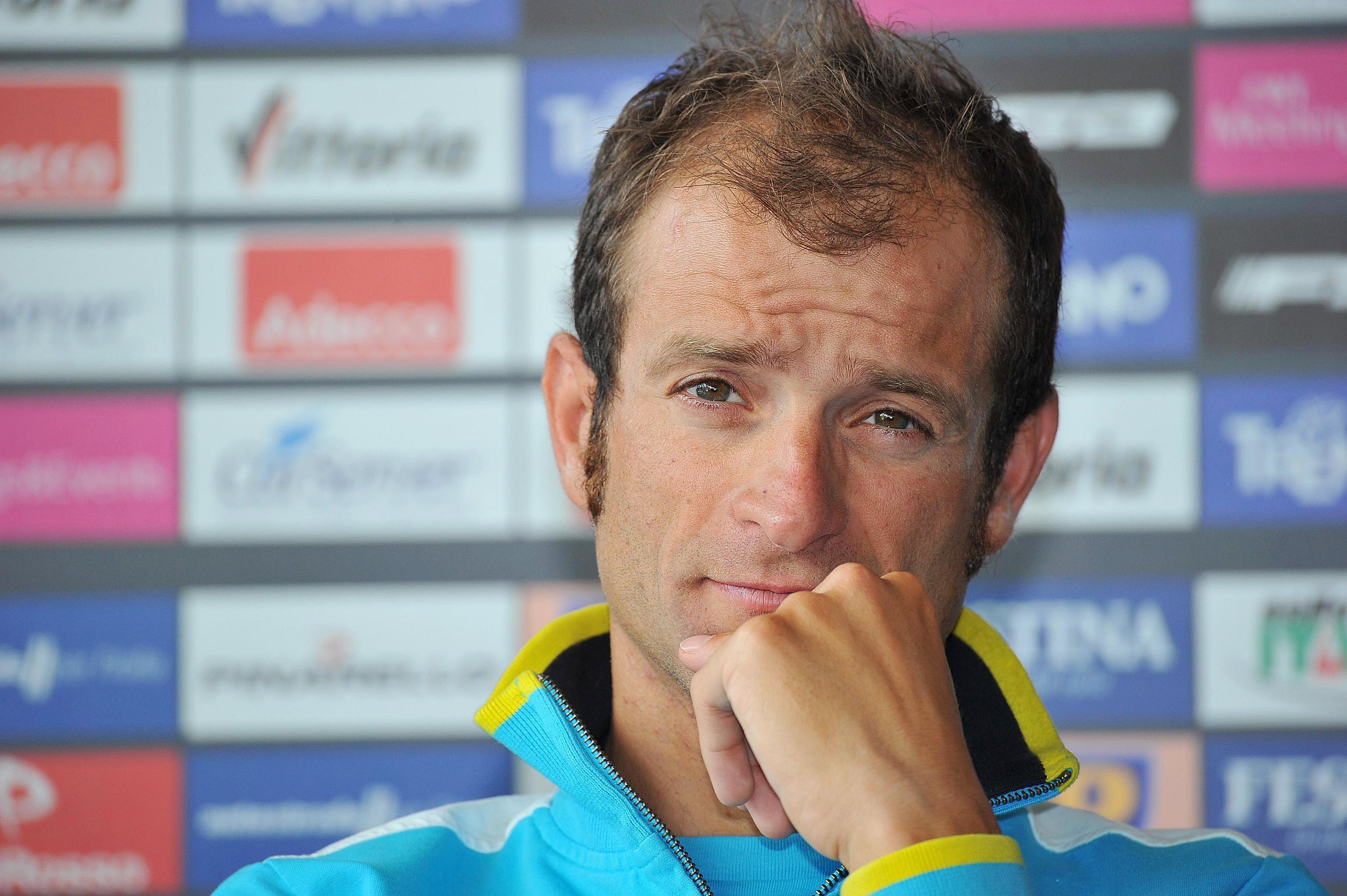 Muere atropellado el ciclista italiano Michele Scarponi