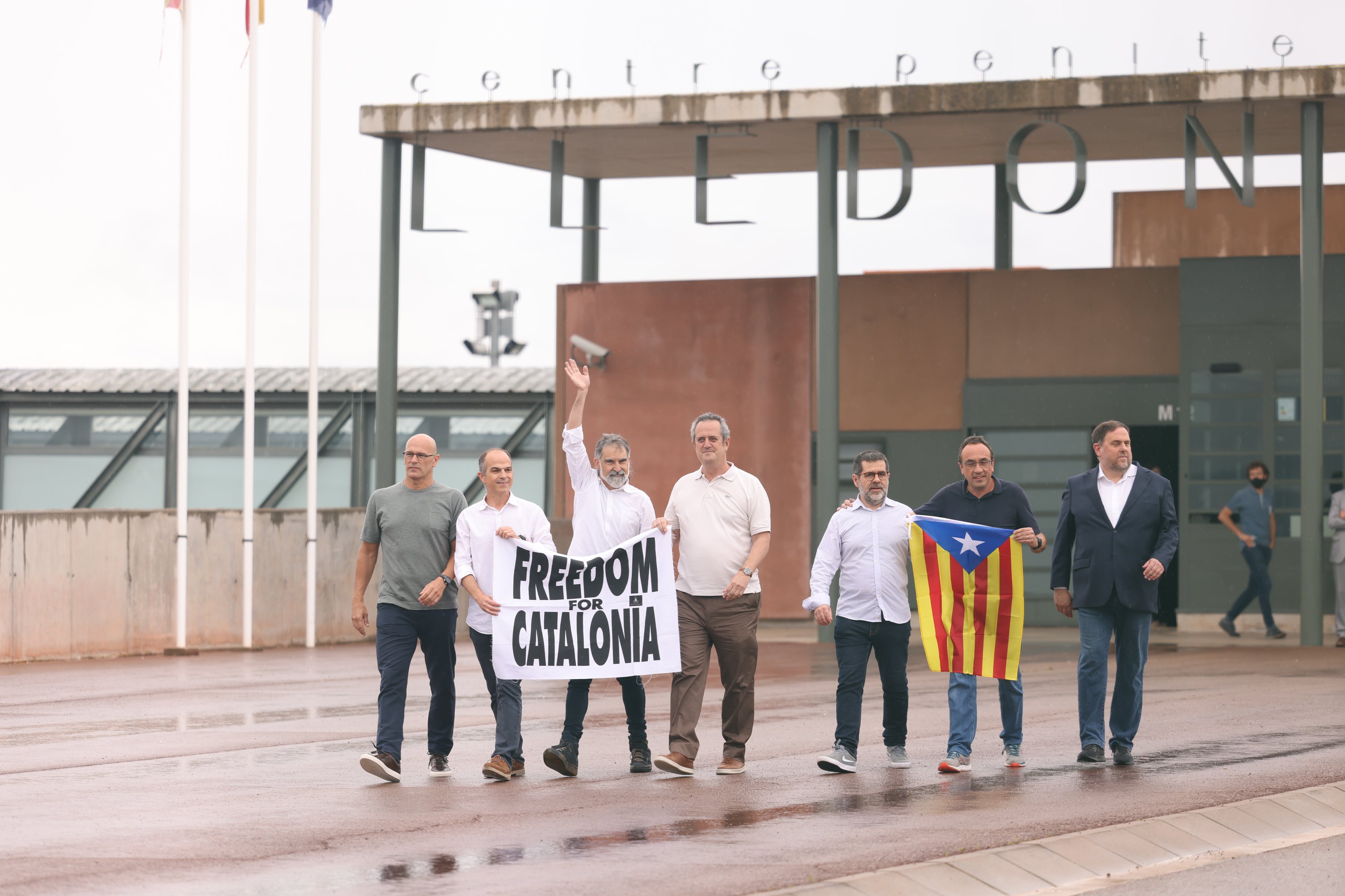 Cinc dels nou indultats no s'ho mereixen, segons 'El Español'