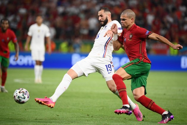 Benzema Pepe Francia Portugal EFE