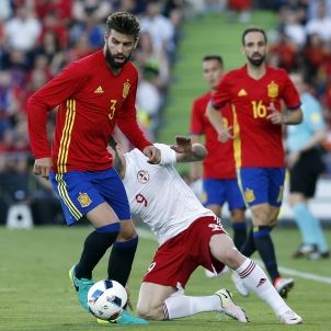 Pique-Seleccion-La Roja-Eurocopa-efe Pique-Seleccion-La Roja-Eurocopa-efe