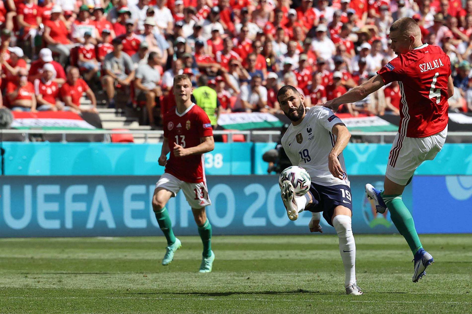 Unos franceses se pierden la Eurocopa por confundir Bucarest con Budapest