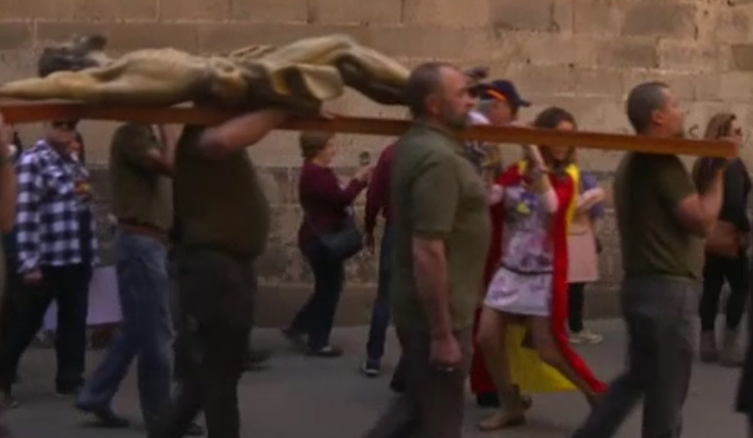 Manifestación por la unidad de España y contra la "cristianofobia" en Barcelona