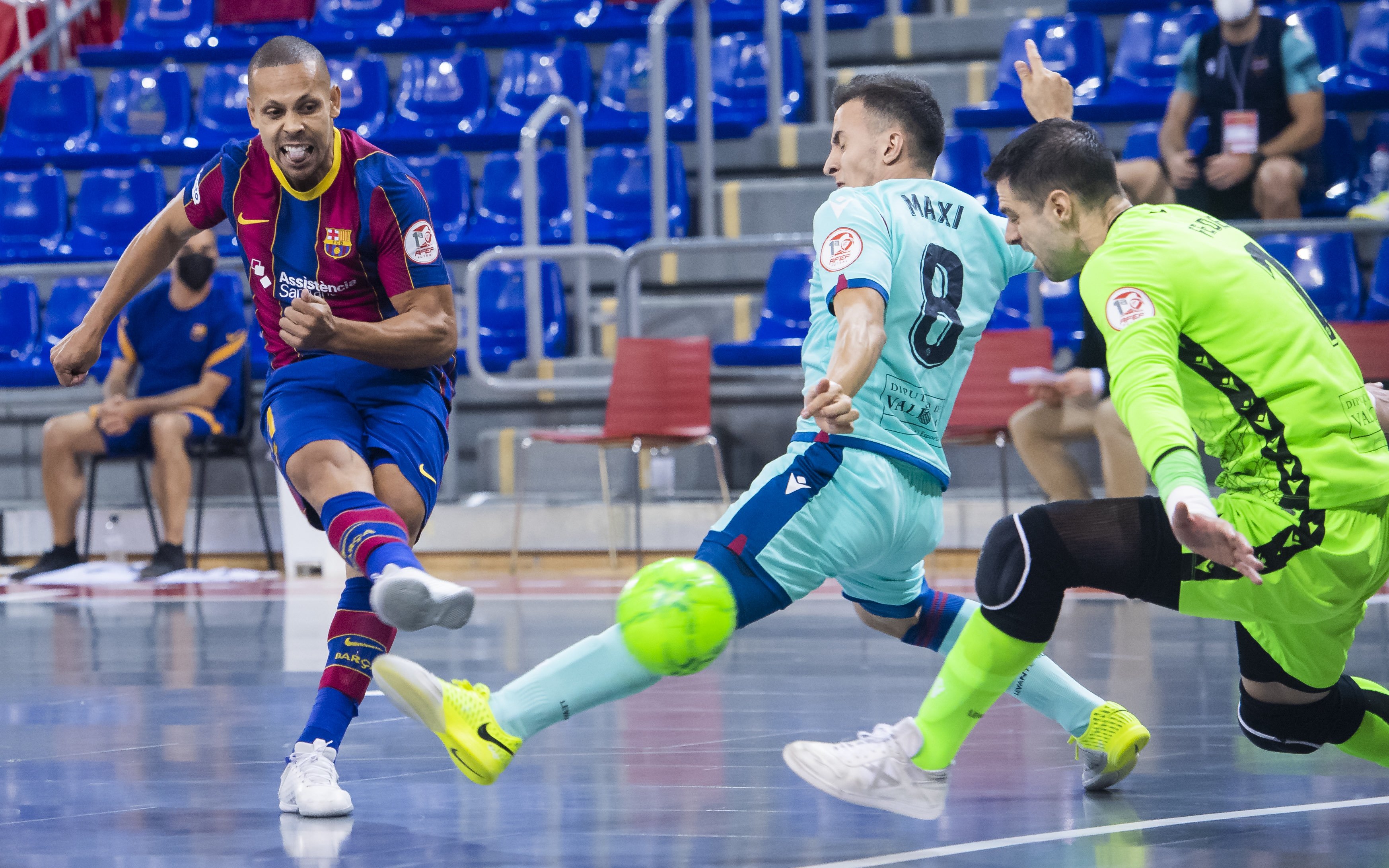 El Barça de fútbol sala cae ante el Levante en el primer partido de la final