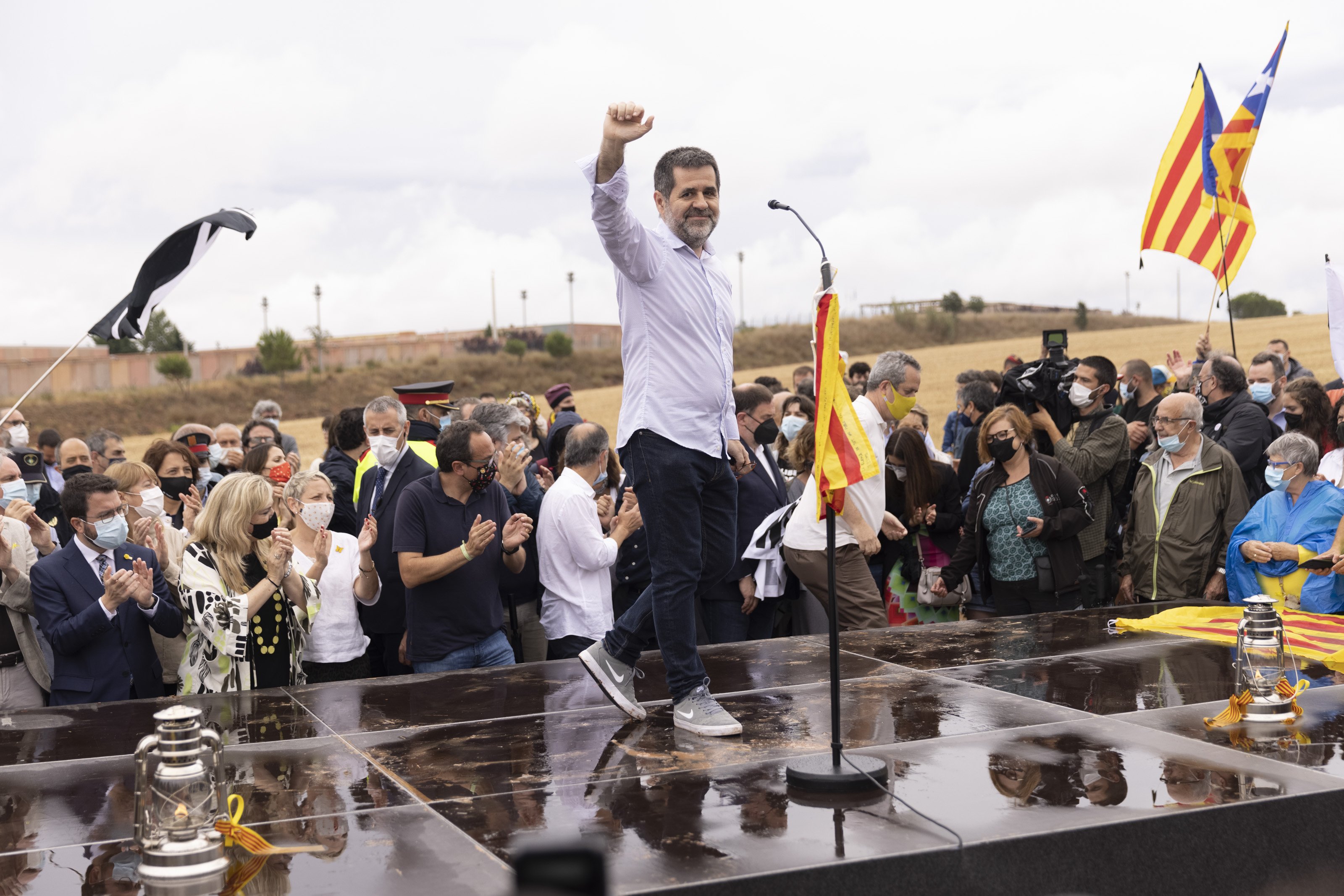 Sànchez: "El Govern responderá a la persecución del Tribunal de Cuentas"