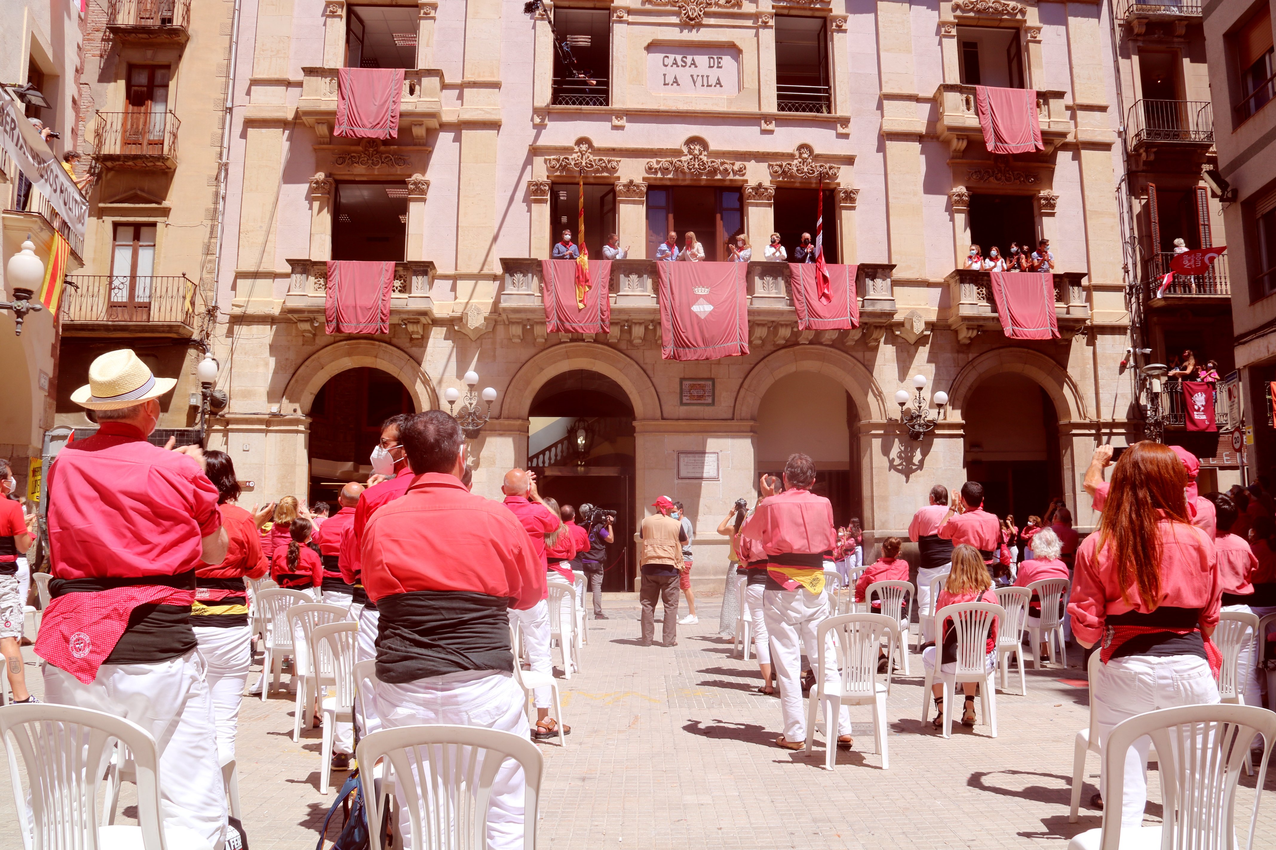 plaza del trigo valles|fosos castillos castellers san joan 2021 prueba piloto ayuntamiento jordi turull ACN