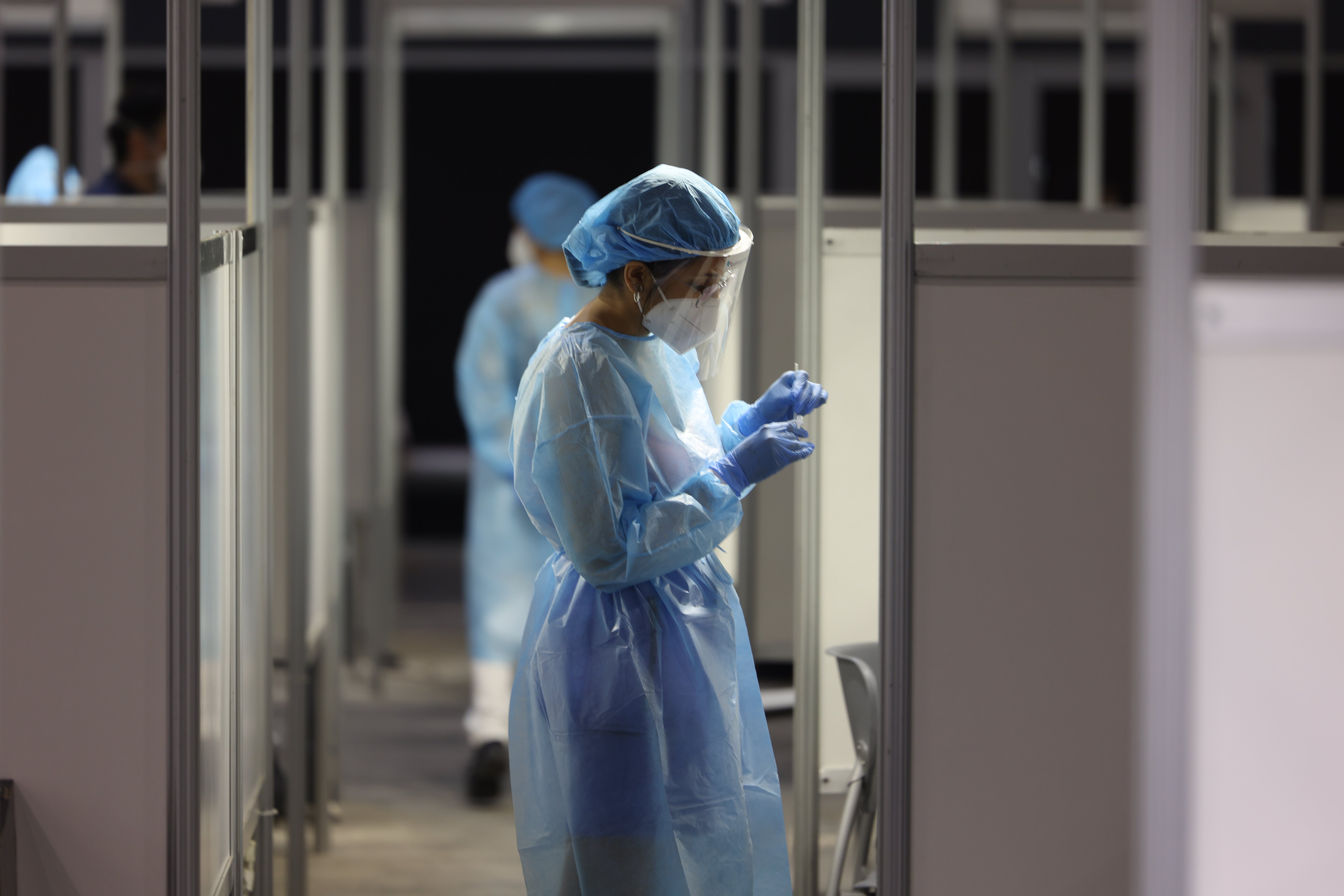 Espanya arriba al risc mitjà per la incidència de casos de covid-19