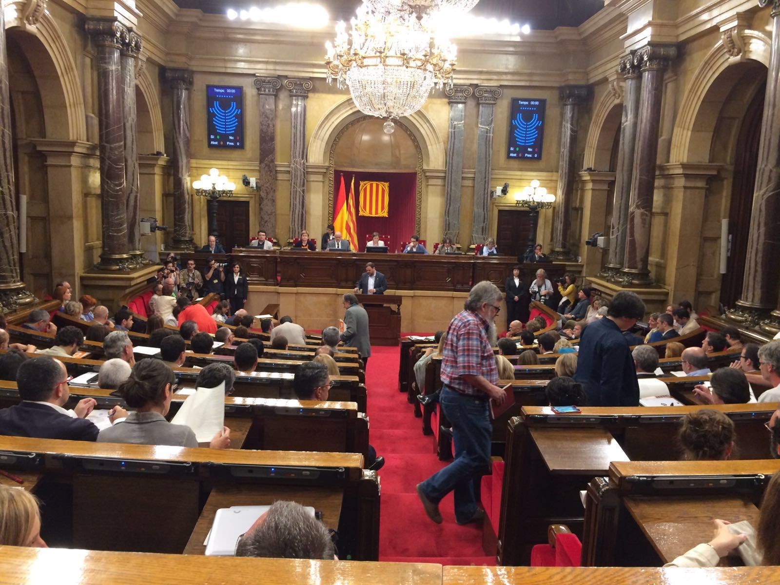 Puigdemont s'adreçarà al ple aquesta tarda i dóna per trencat el pacte amb la CUP