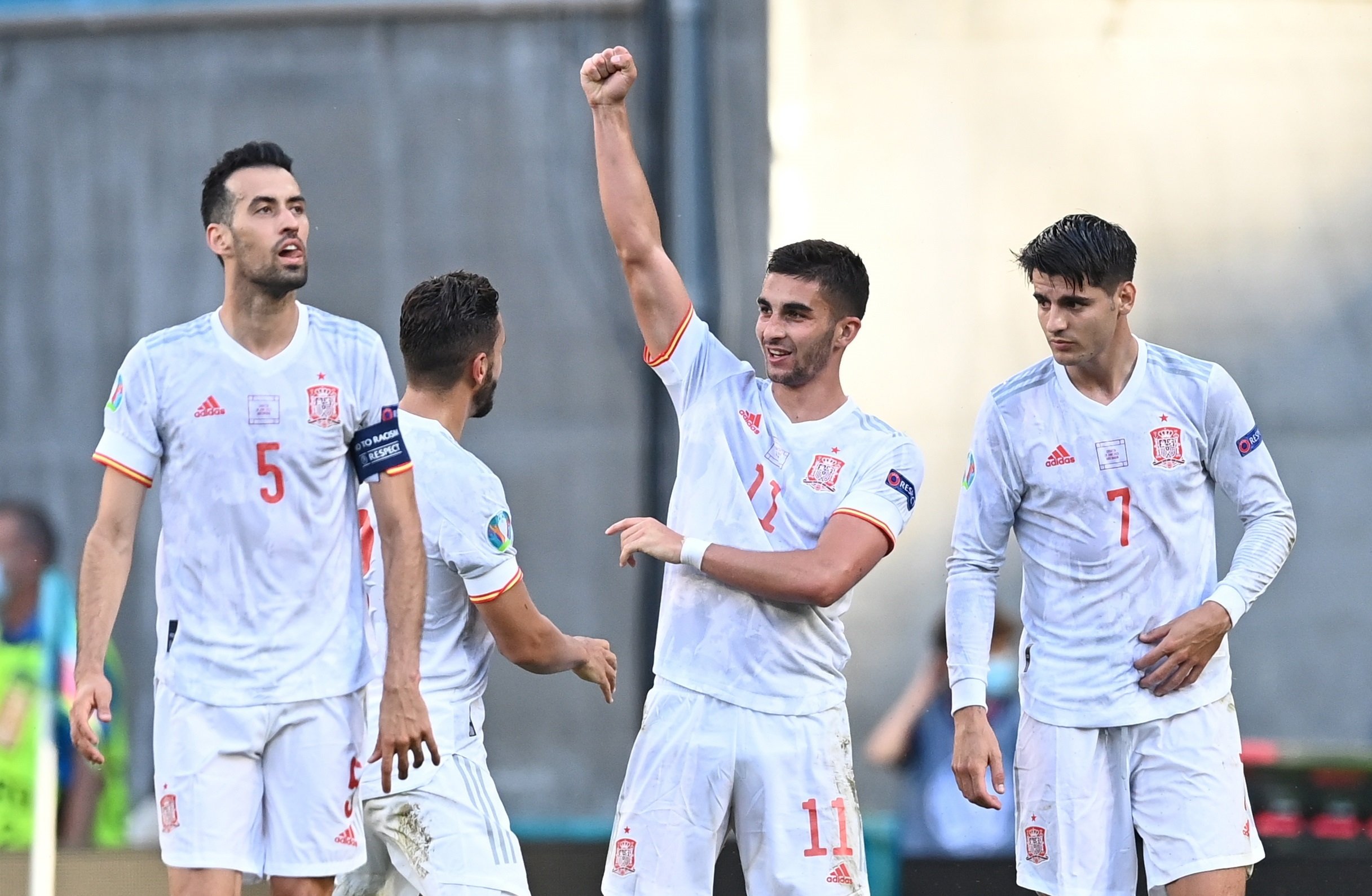 Espanya sobreviu a la bogeria i guanya a Croàcia a la pròrroga (3-5)